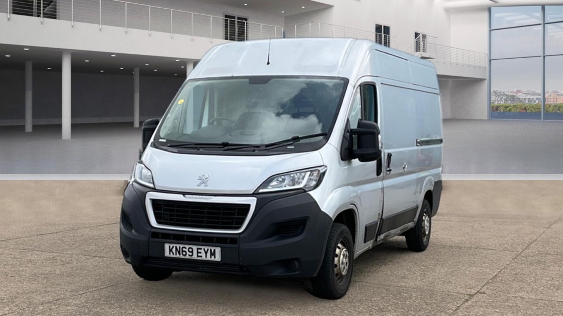 ** ON SALE ** Peugeot Boxer 335 2.0 Bluehdi 130 Professional L2 H2 2019 '69 Reg' -A/C -Sat/Nav - Image 2 of 9