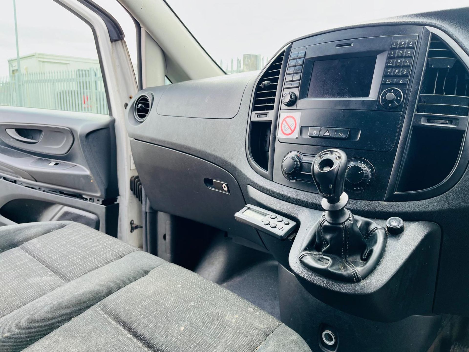 Mercedes Benz Vito 114 CDI RWD Fridge/Freezer 2.1 2019 '19 Reg '-ULEZ Compliant-Parking Sensors-A/C - Image 20 of 27