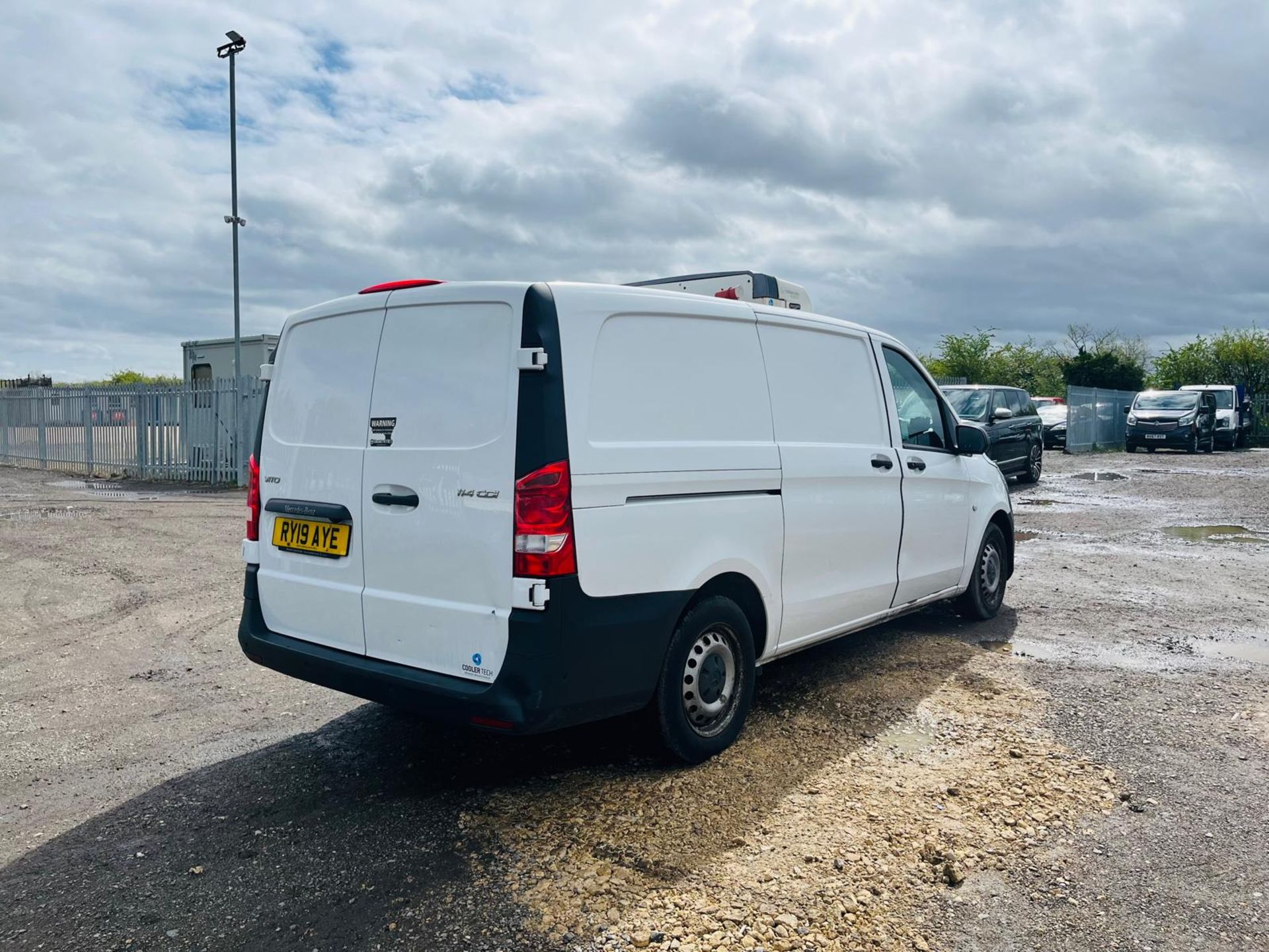 Mercedes Benz Vito 114 CDI RWD Fridge/Freezer 2.1 2019 '19 Reg '-ULEZ Compliant-Parking Sensors-A/C - Bild 13 aus 27