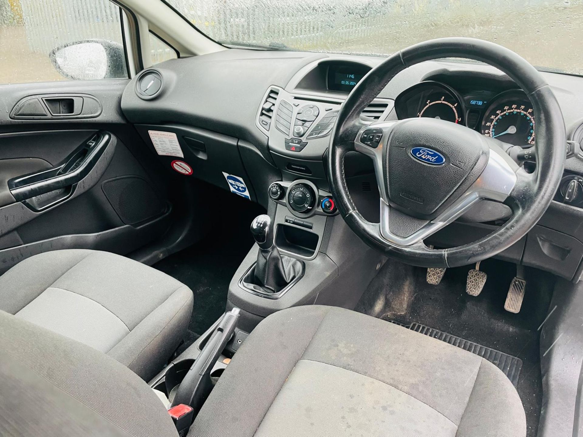 ** ON SALE ** Ford Fiesta 1.5 TDCI EcoNetic 2016 '16 Reg' Very Economical - Parking Sensors - Bild 16 aus 25