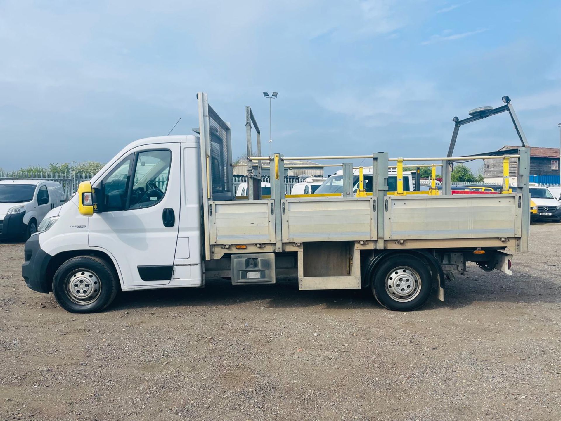 Fiat Ducato 35 Maxi 2.3 MultiJet 130 L3H1 Dropside 2019 '69 Reg'-1 Former keepers - Only 76,029 - Bild 4 aus 27