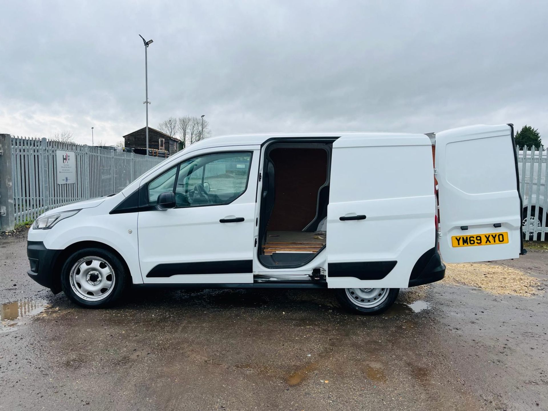 Ford Transit Connect 1.5 Ecoblue Leader 100 200 L1 H1 2020 '69 Reg' -ULEZ Compliant -1 former owner - Bild 5 aus 27