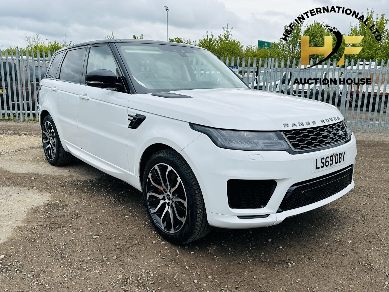 ** Commercial Vehicle & Car Event ** Range Rover HSE Dynamic 2019 - Iveco Daily 35S13 66 Reg - MAN TGE Fridge/Freezer 69 Reg **