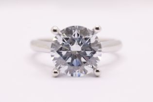 ** ON SALE **Round Brilliant Cut Diamond 4.04 Carat Fancy Blue Colour VVS2 Clarity Platinum Ring