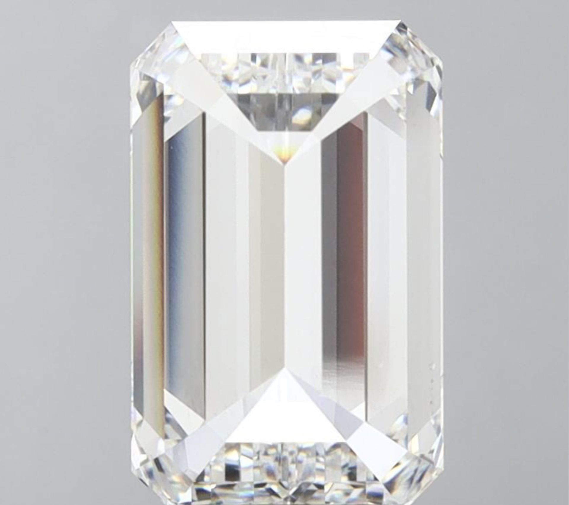 Emerald Cut Diamond E Colour VS1 Clarity 10.03 Carat EX EX - IGI - Bild 3 aus 6
