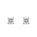 Princess Cut 4.00 Carat Diamond Earrings Set in 18kt Yellow Gold - E Colour VS Clarity - IGI