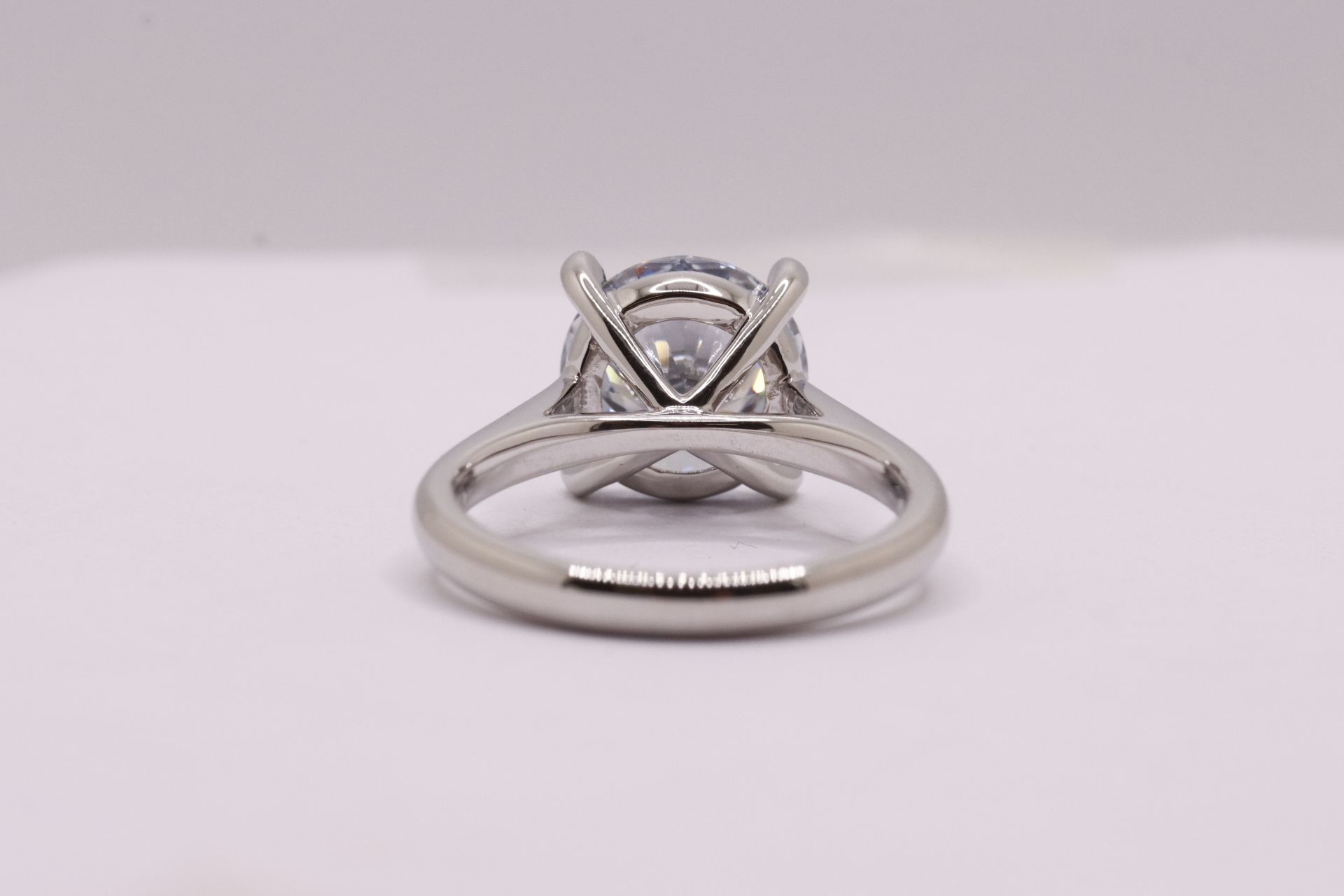 ** ON SALE **Round Brilliant Cut Diamond 4.04 Carat Fancy Blue Colour VVS2 Clarity Platinum Ring - Bild 8 aus 14
