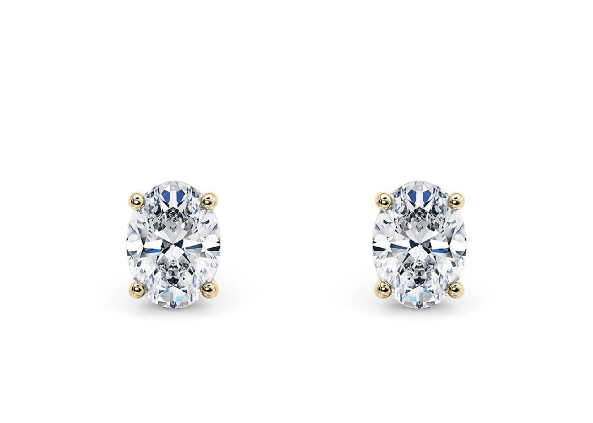 Oval Cut 2.00 Carat Natural Diamond Earrings Set in 18kt Yellow Gold - E Colour SI Clarity - GIA
