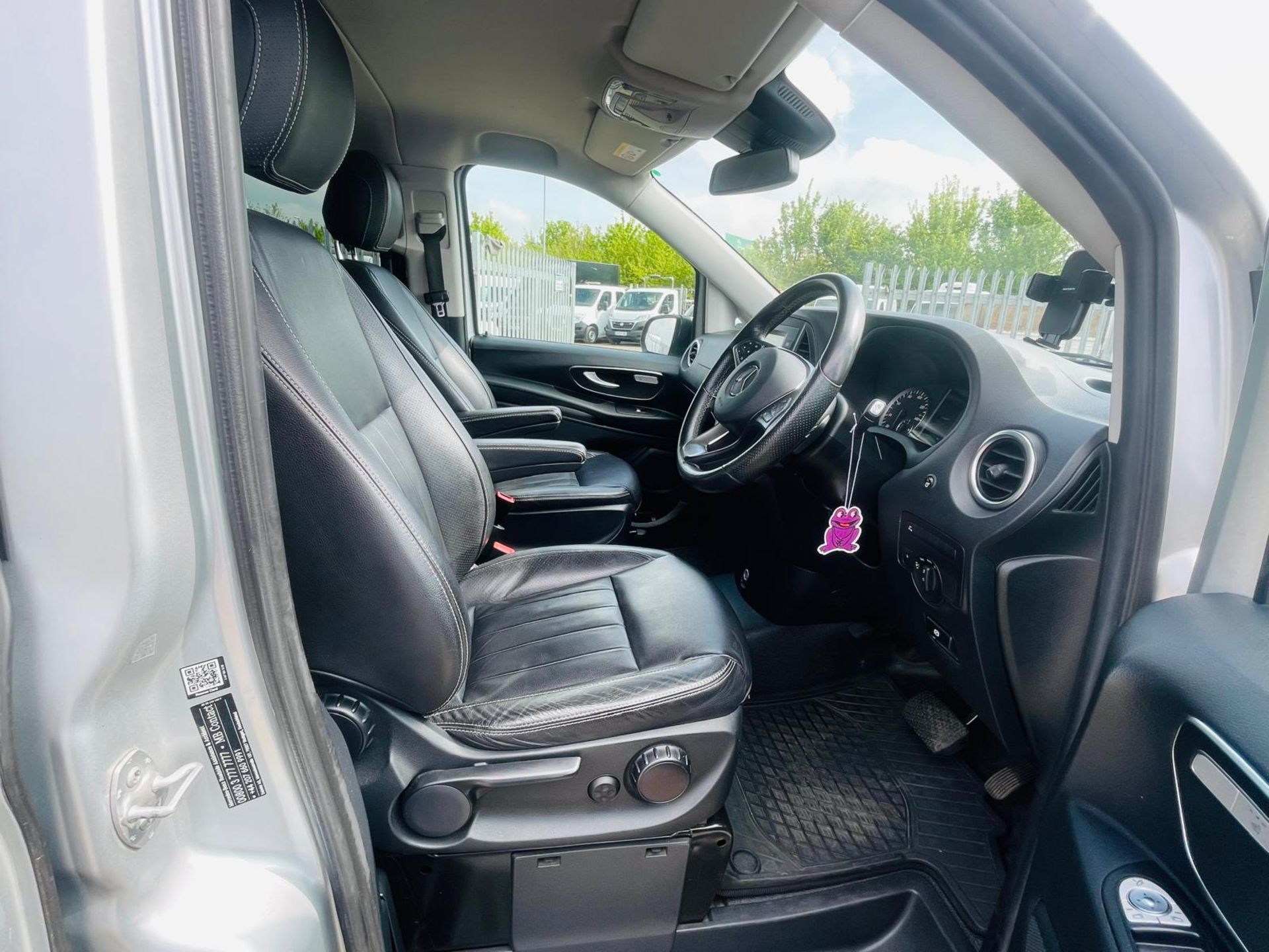 Mercedes-Benz Vito Premium 2.1 119 CDI 7G Tronic Crew Cab LWB Automatic 2019'19 Reg'- Alloy Wheels - Image 15 of 31