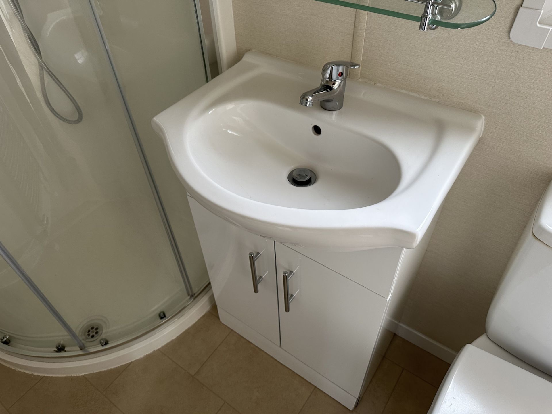 European Mobile Home '2022 Model' 36x14 Ruby Edition - 2 Bedroom - Bathroom - Image 32 of 46