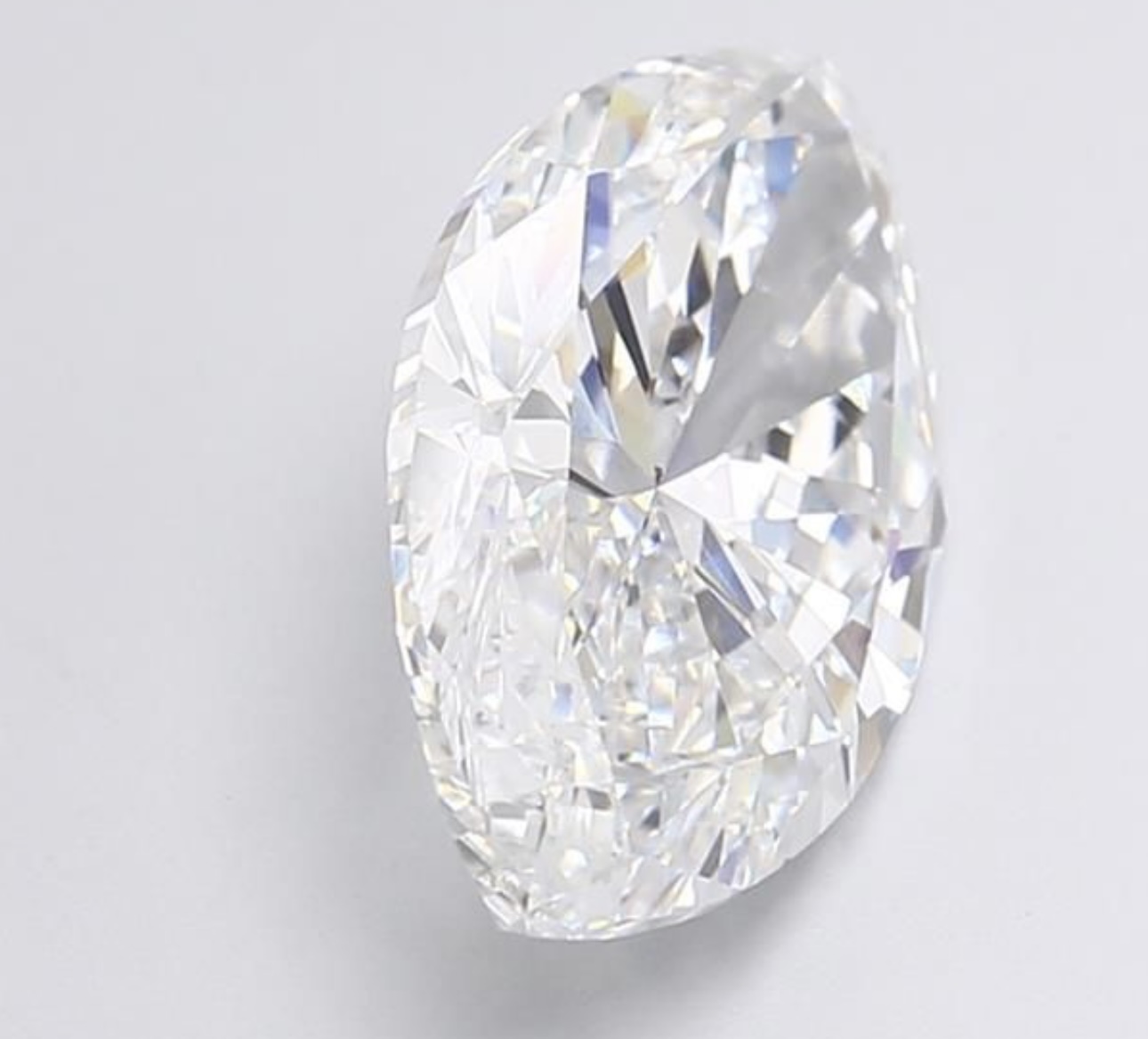 Marquise cut 6.01 Carat Diamond E Colour VS1 Clarity EX EX - IGI - Image 2 of 7