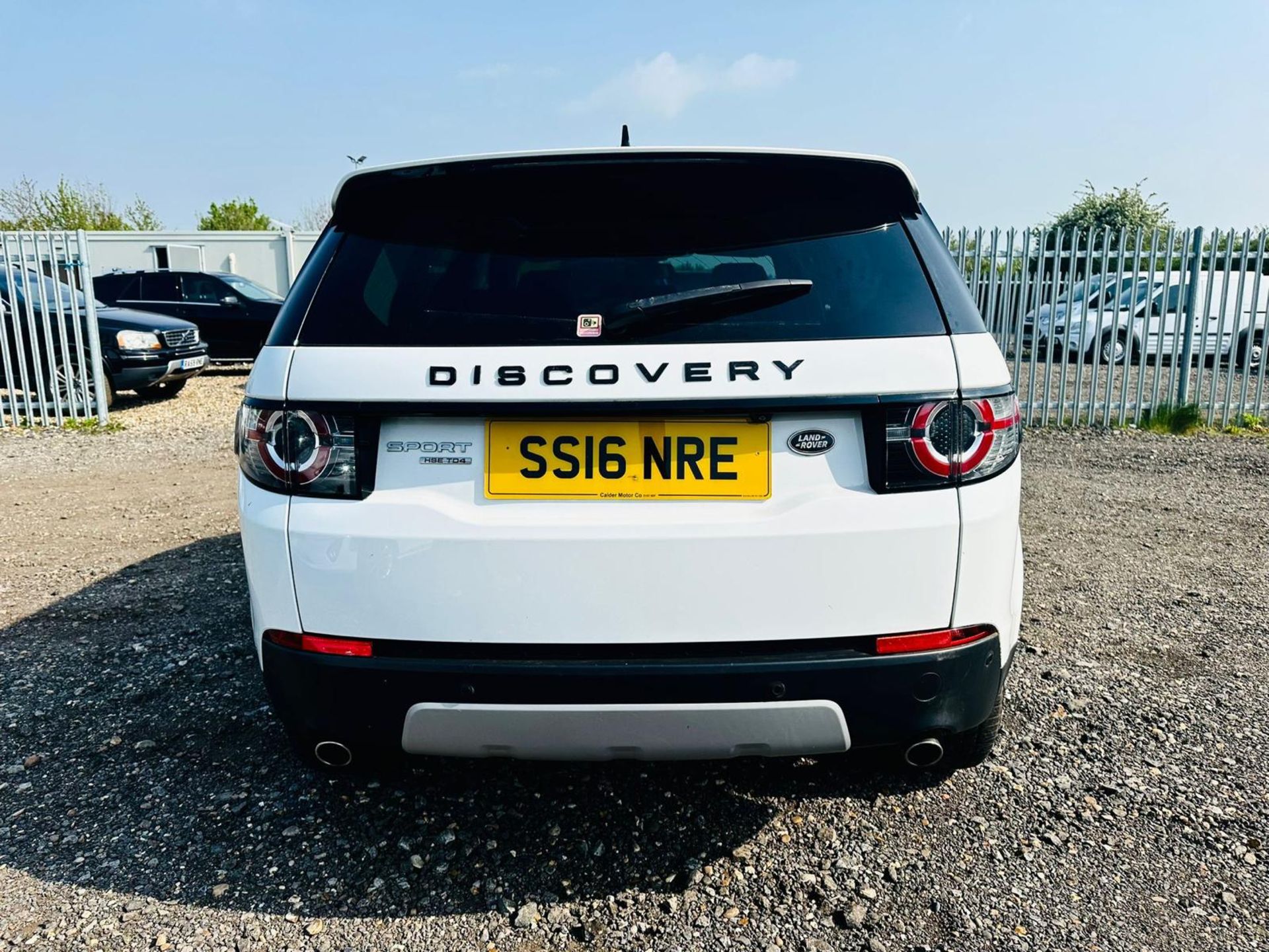 **ON SALE ** Land Rover Discovery Sport 2.0 TD4 180 HSE 2016'16 Reg'- Sat Nav - A/C -7 seats - Image 6 of 23