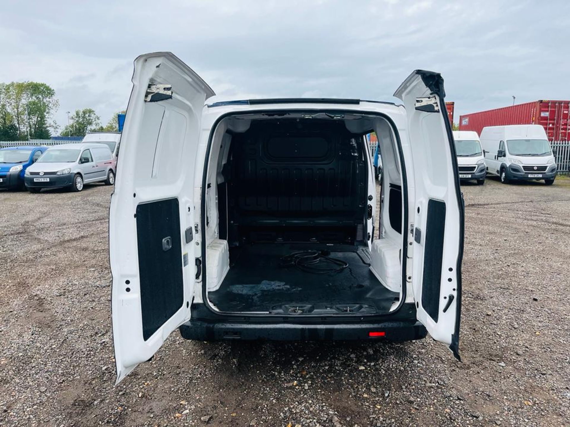 Nissan E-NV200 40KWH 109 Acenta 6.6/50KW 2020 '70 Reg' - ULEZ Compliant -Power Windows- Bluetooth - Image 10 of 30