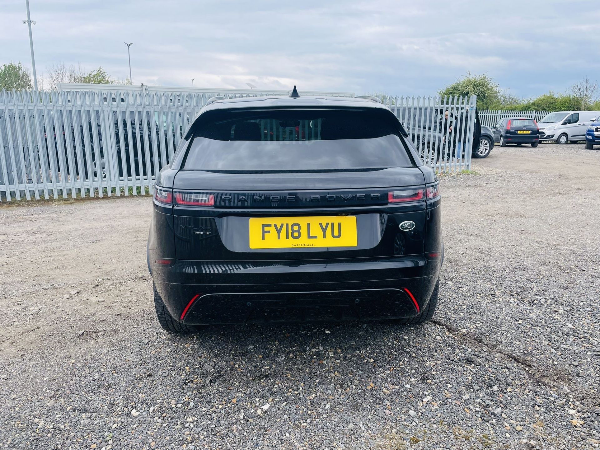 Land Rover Range Rover Velar 2.0 D240 R-Dynamic S 2018 '18 Reg' 4WD - Panoramic Roof- ULEZ Compliant - Bild 6 aus 33