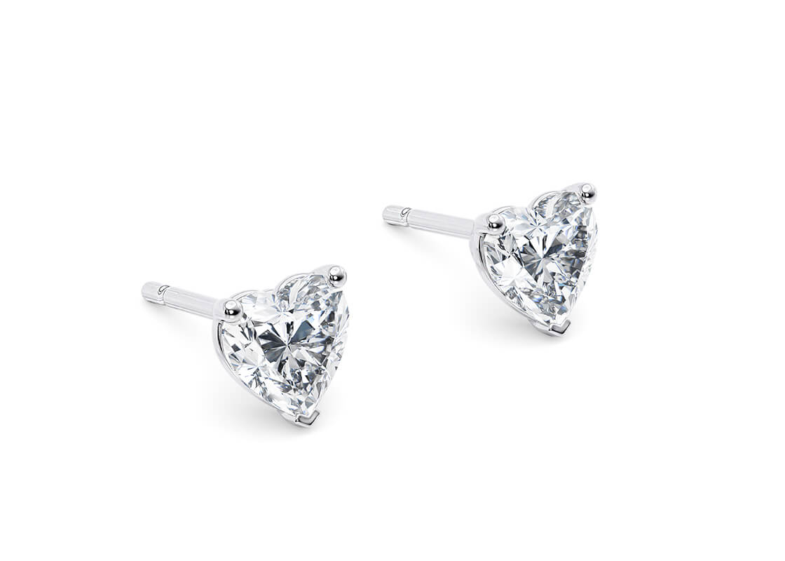 Heart Cut 4.00 Carat Diamond Earrings Set in 18kt White Gold - D Colour SI1 Clarity - IGI - Bild 2 aus 3