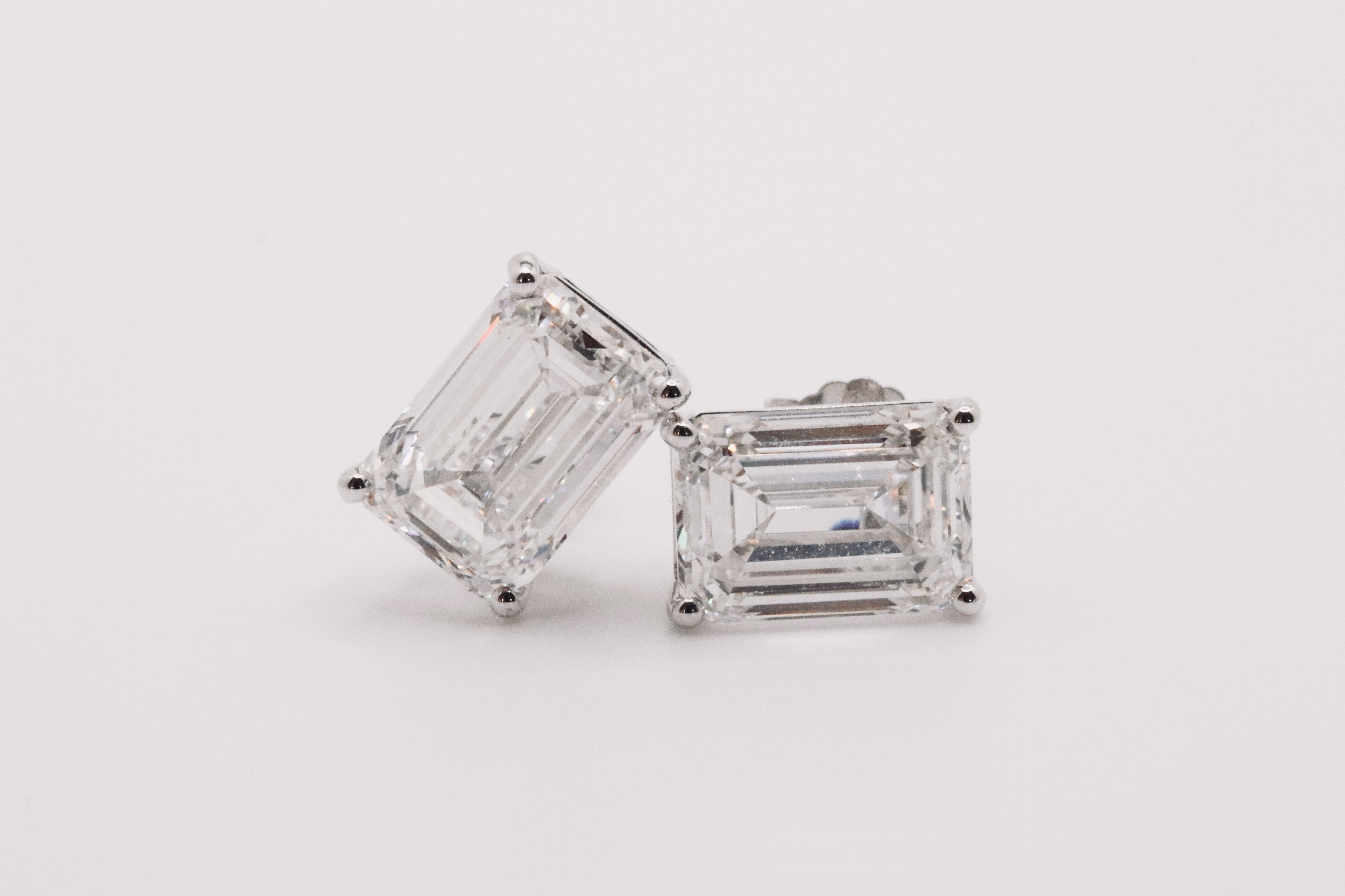 Emerald Cut 2.00 Carat Diamond Earrings Set in Platinum D Colour - VS2 Clarity - GIA