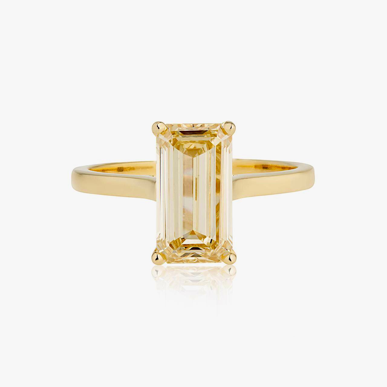 Fancy Intense Yellow Emerald Cut 2.50Ct Diamond Ring VS1 Clarity 18kt Yellow Gold - GCI Certified - Image 2 of 4