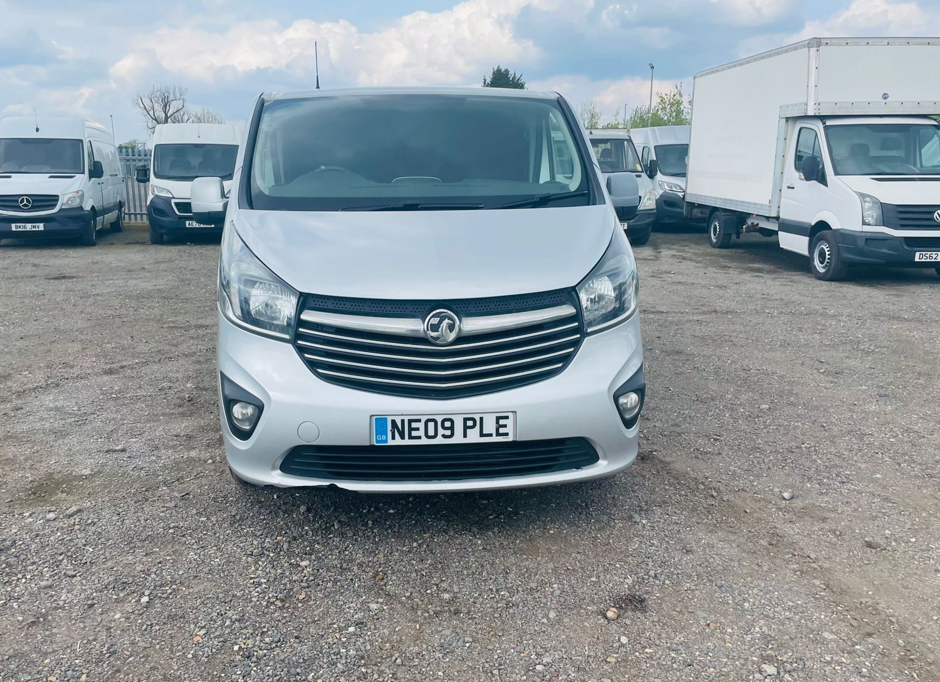 Vauxhall Vivaro 1.6 CDTI 115 Sportive L1 H1 CrewVan 2015 '15 Reg' A/C - 6 Seats - No Vat - Image 2 of 33