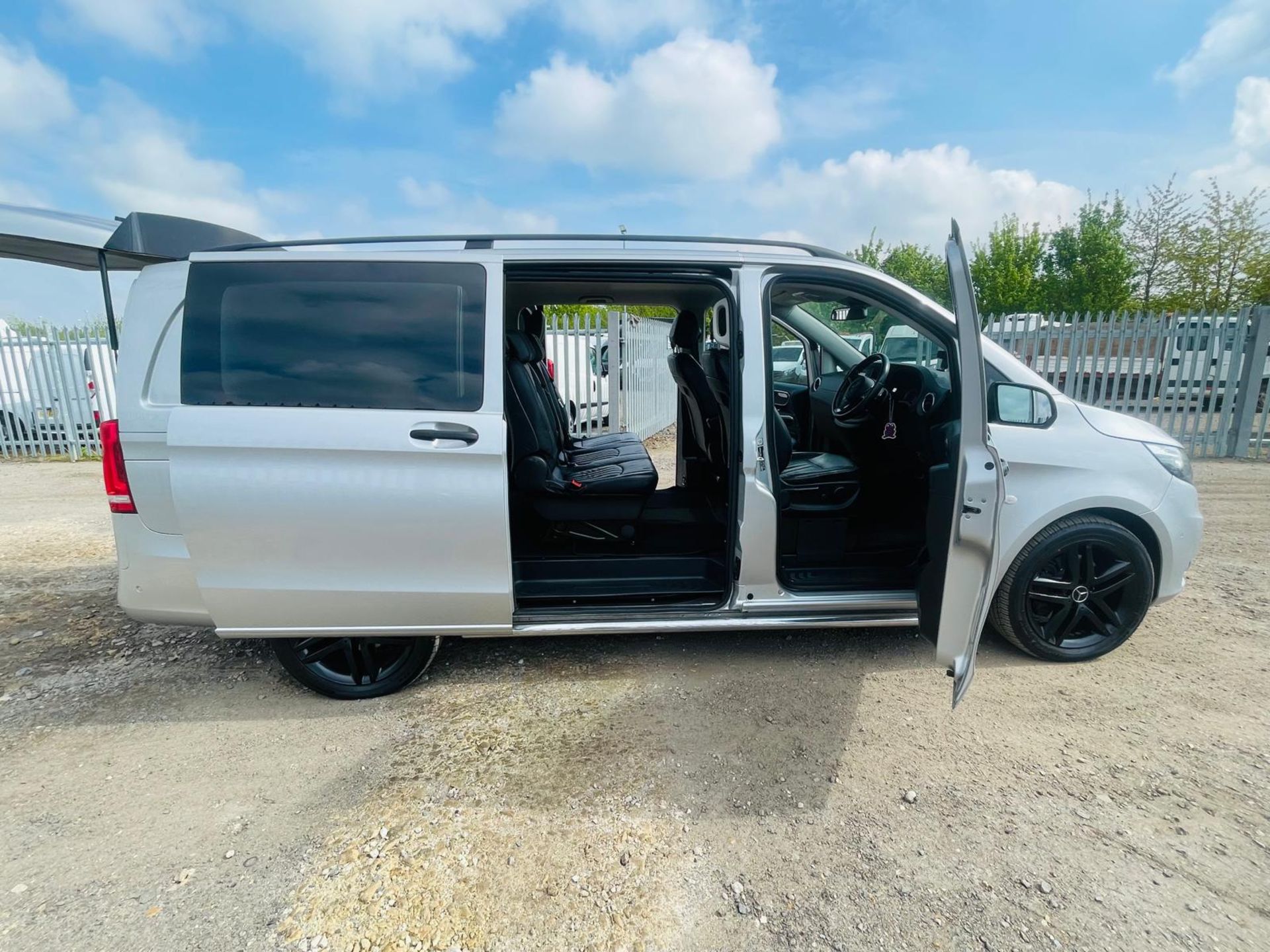 Mercedes-Benz Vito Premium 2.1 119 CDI 7G Tronic Crew Cab LWB Automatic 2019'19 Reg'- Alloy Wheels - Image 13 of 31