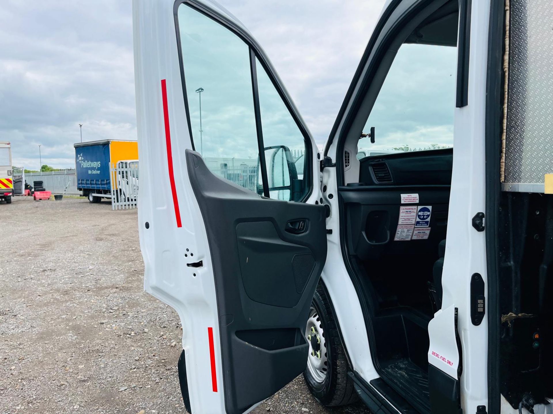 Ford Transit Leader 2.0 EcoBlue 130 T350 L3 H2 2020 '20 Reg' - ULEZ Compliant - A/C - Panel Van - Image 31 of 33