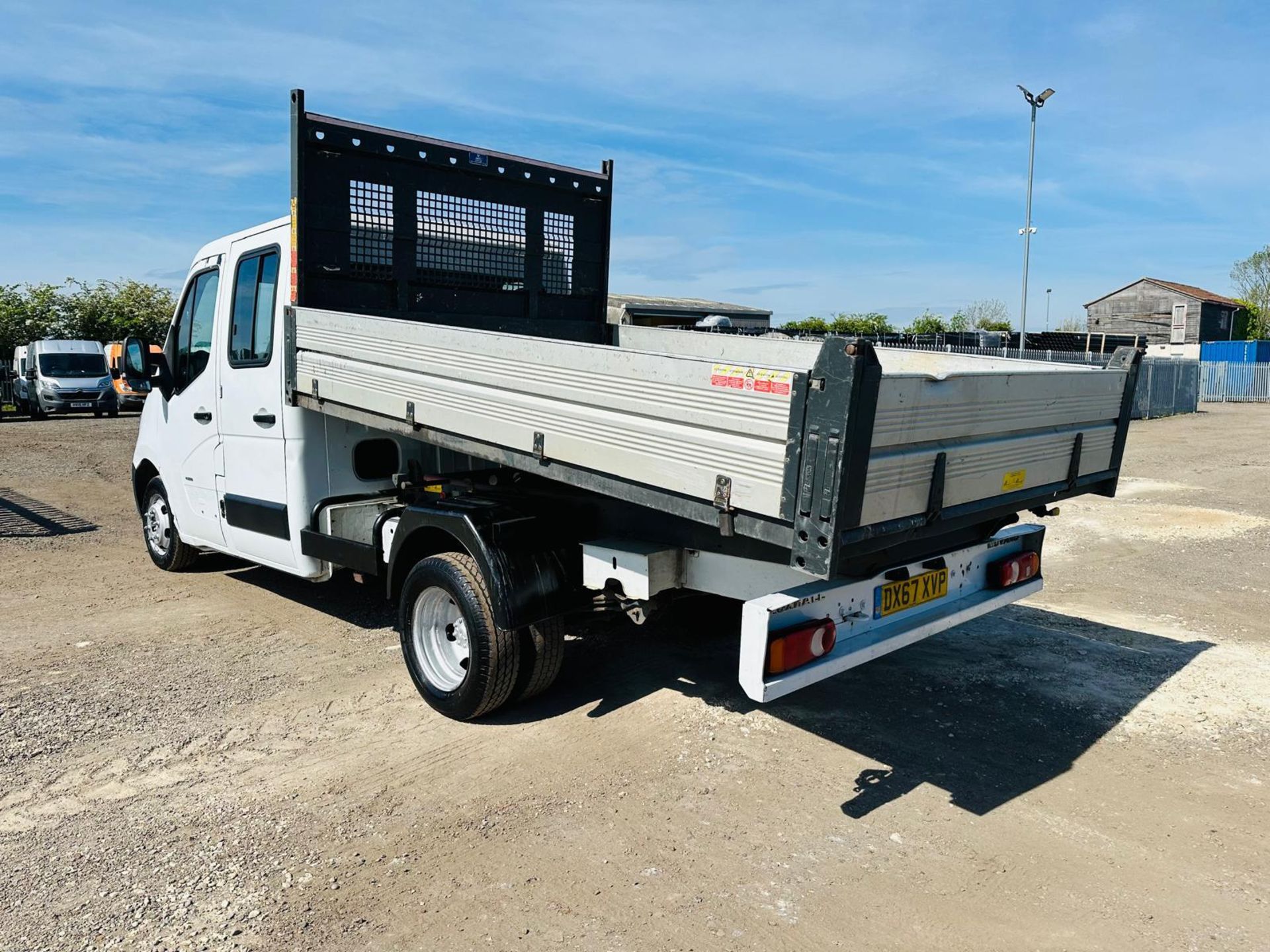 Vauxhall Movano 3500 2.3 CDTI 125 RWD CrewCab Tipper L3 H1 '2017 '67 Reg' -ULEZ Compliant - Image 7 of 19