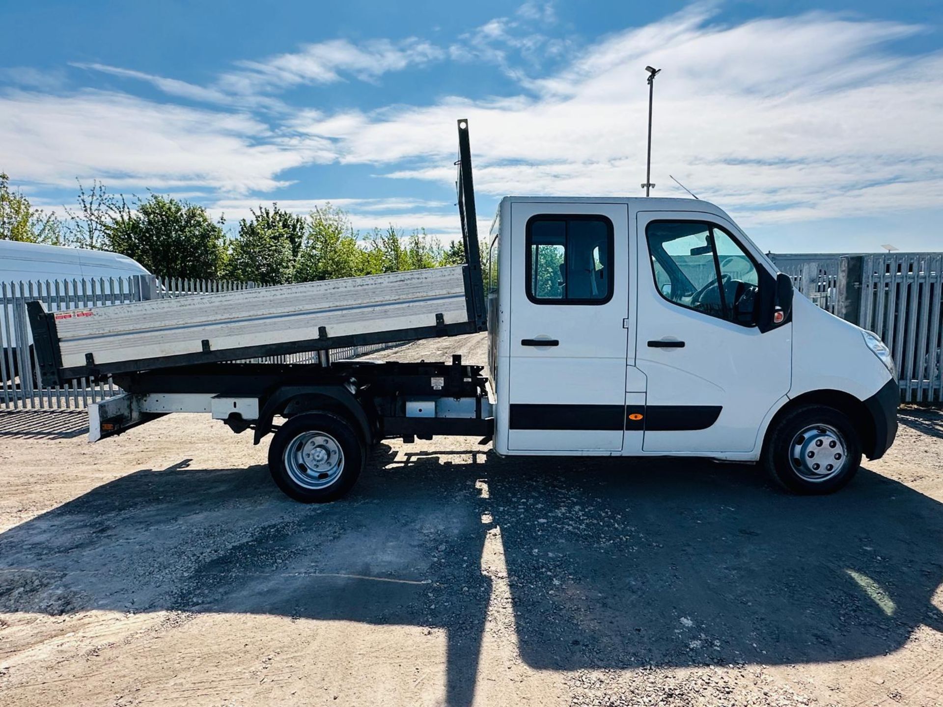 Vauxhall Movano 3500 2.3 CDTI 125 RWD CrewCab Tipper L3 H1 '2017 '67 Reg' -ULEZ Compliant