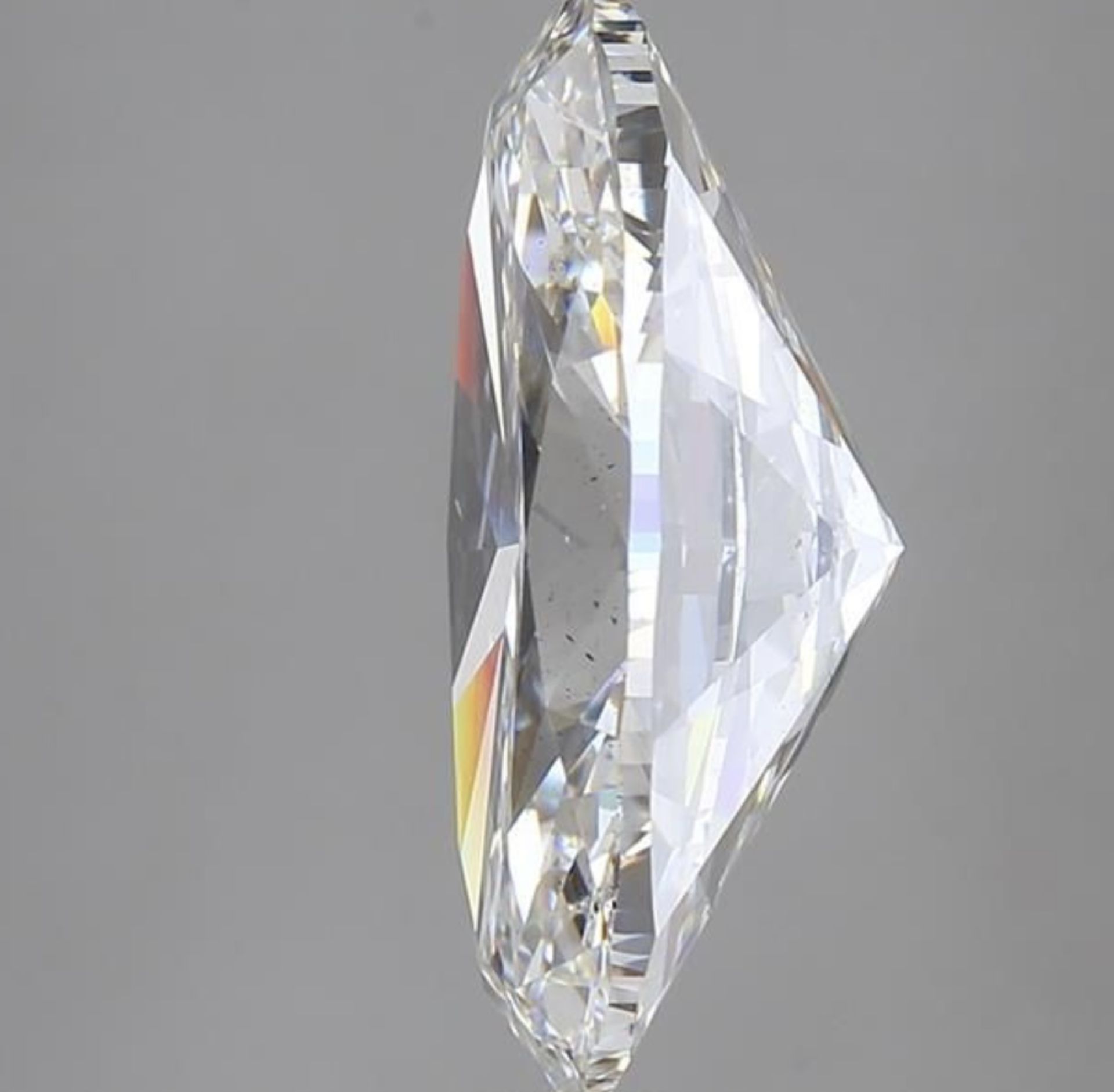 Oval Cut 8.03 Carat Diamond F Colour SI2 Clarity EX EX - IGI Certified - Bild 2 aus 8