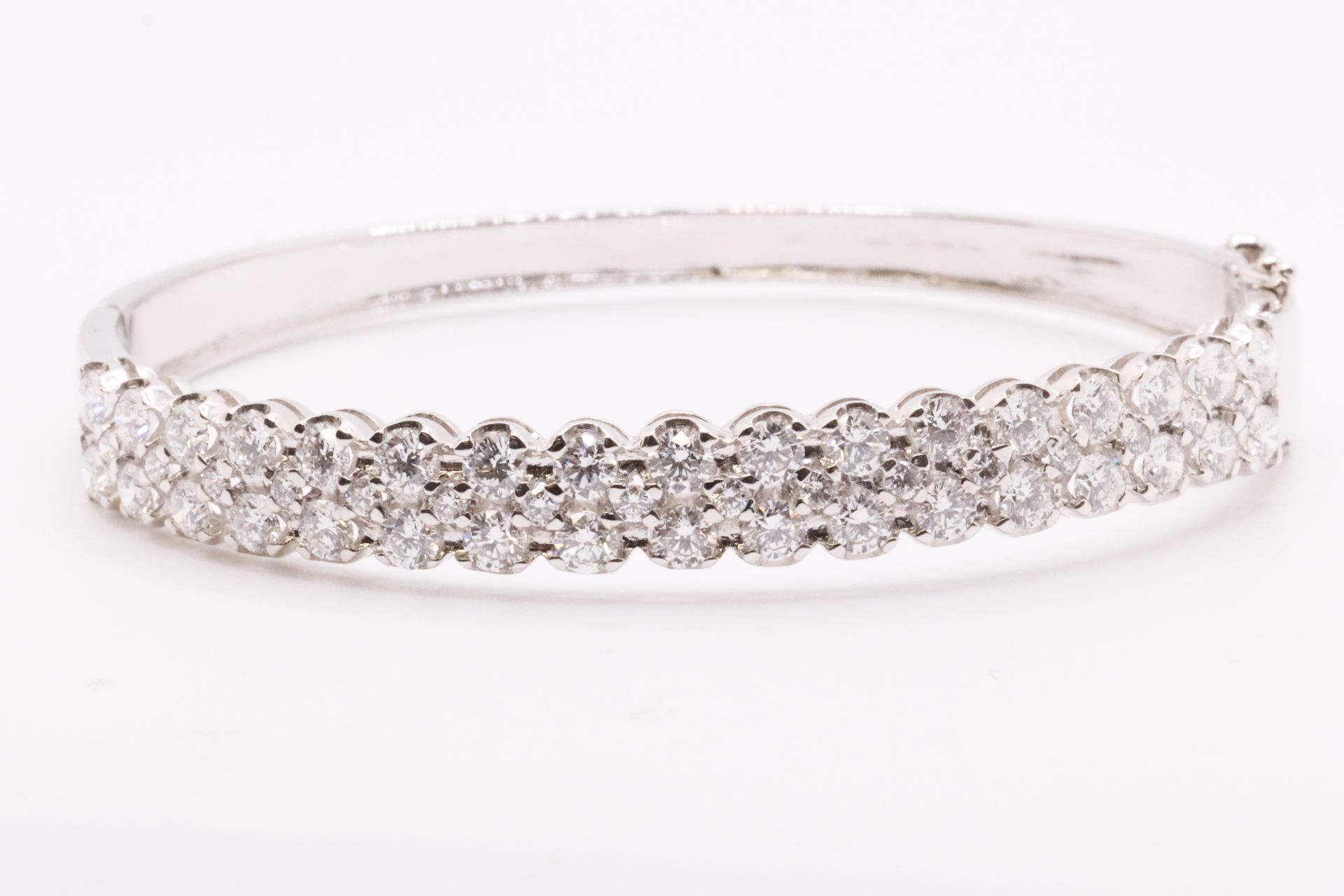 Natural Diamond 4.00 Carat 18K White Gold bangle - F/G Colour - VS Clarity - Image 9 of 10