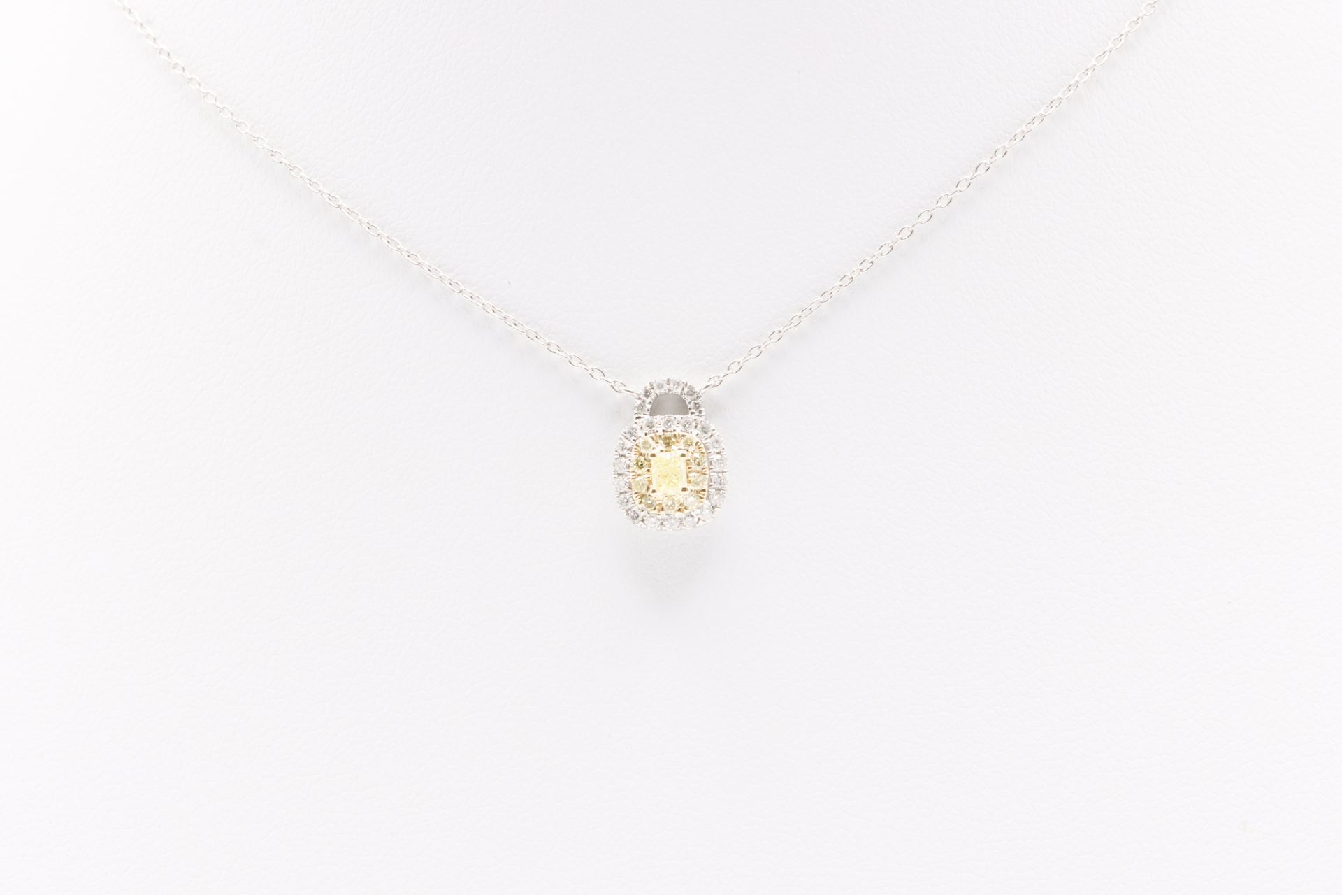 Radiant Cut Natural 1.20 Carat Fancy Yellow Diamond Pendant - Set in 18kt White & Yellow Gold - Bild 3 aus 5