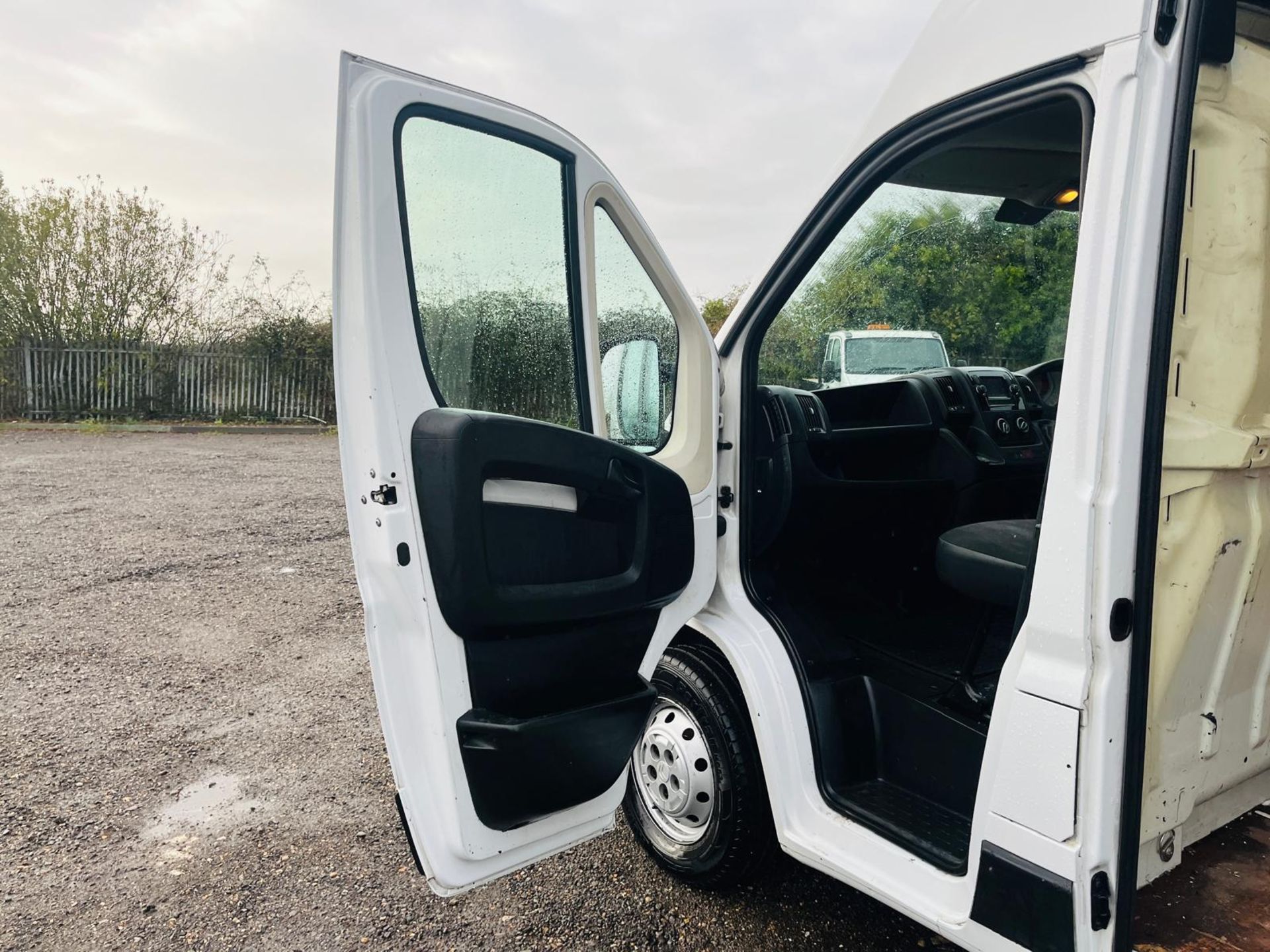 Citroen Relay Enterprise 2.2 BlueHDI L3 H3 2021 '21 Reg' Sat Nav - A/C - ULEZ Compliant - Image 28 of 35