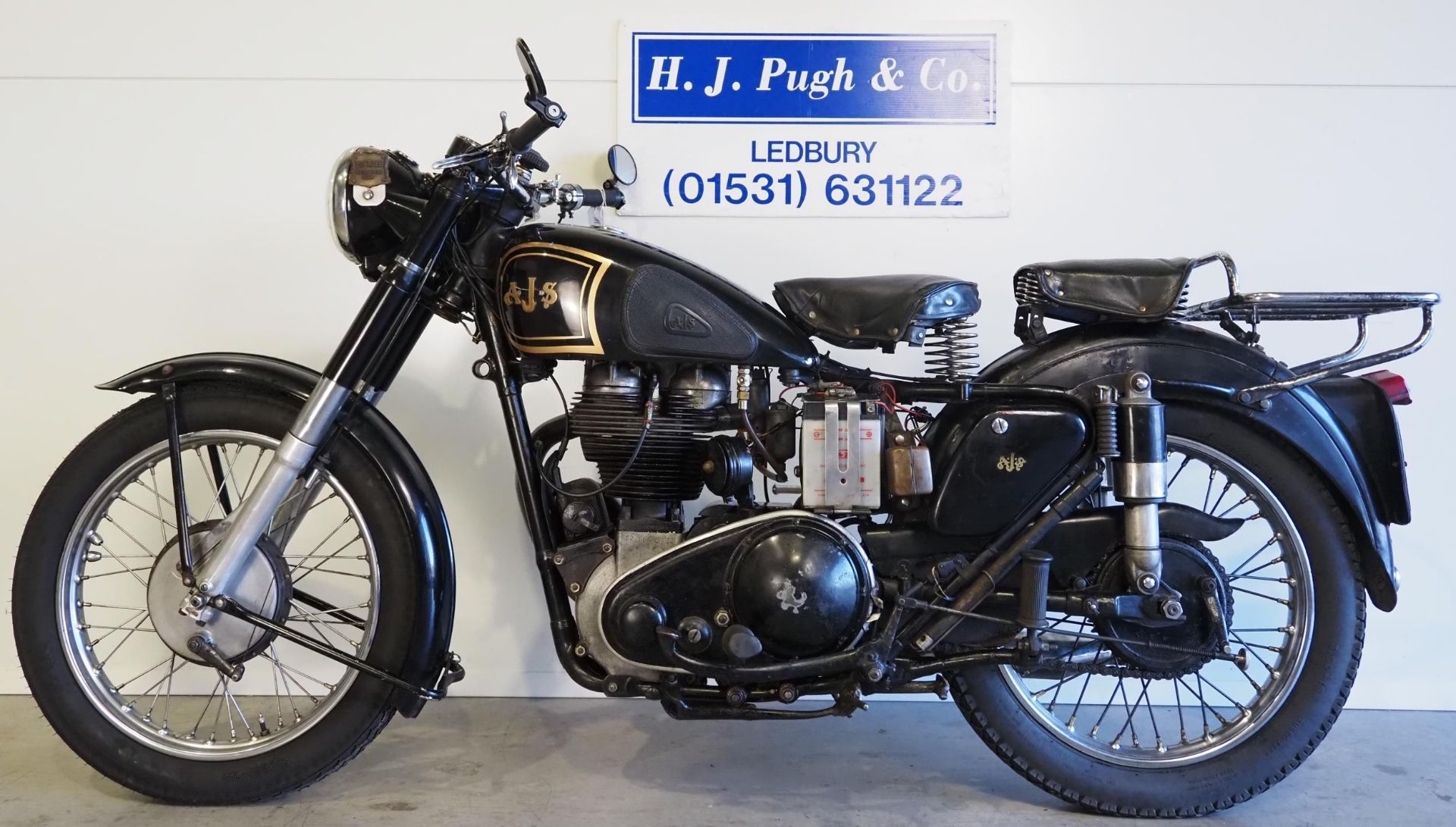 AJS 18S motorcycle. 1952. 498cc Frame No. 76770 Engine No. 19433 Last ridden in July 2023 so will - Image 7 of 10