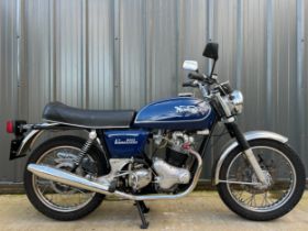 Norton 850 Commando motorcycle. 1974. 828cc. Frame No. 318416 Engine No. 320210 Property of a