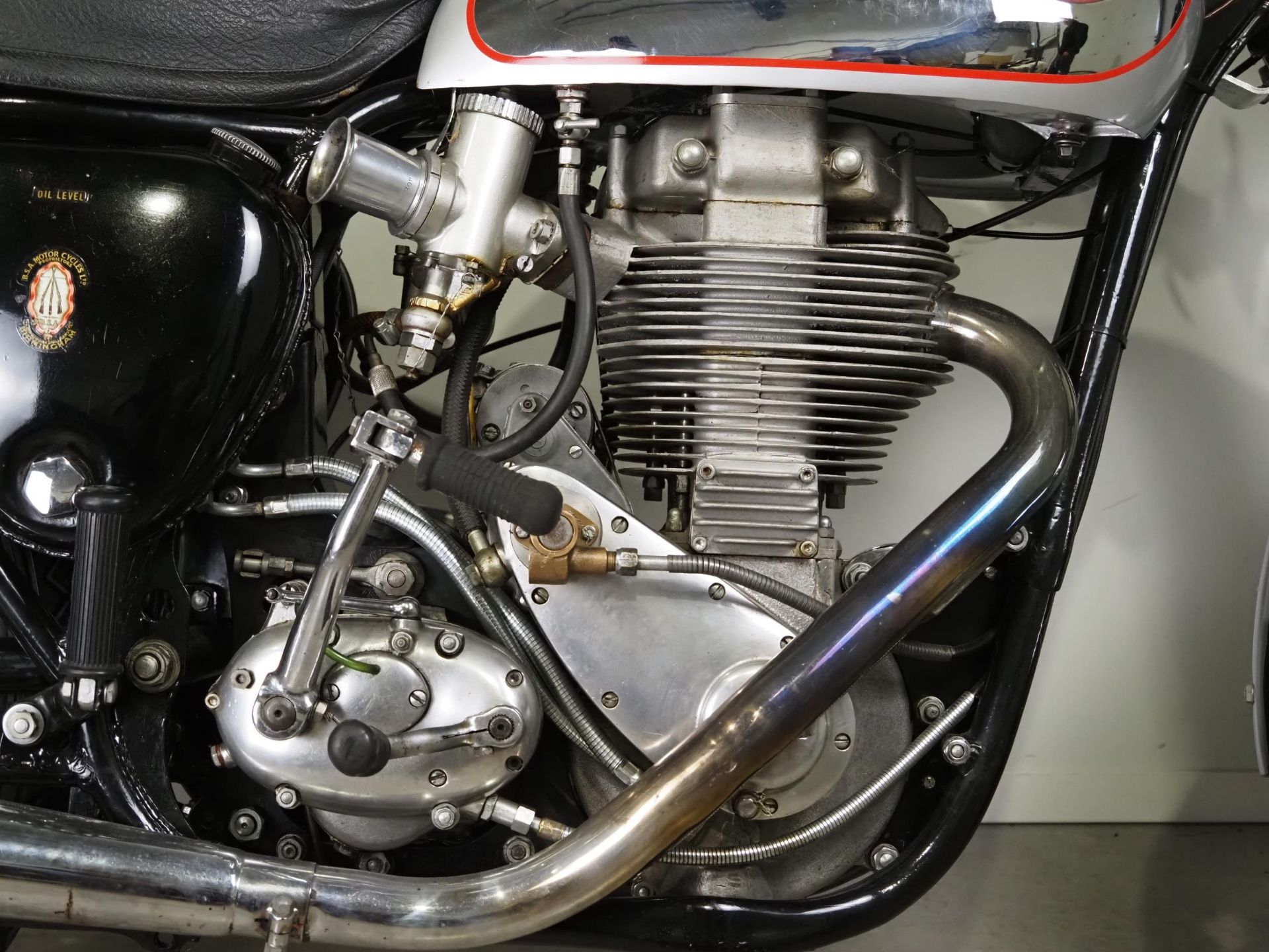 BSA Goldstar DBD34 Motorcycle. Believed to be 1961. 500cc. Frame no. CB32-11092 Engine no. - Image 3 of 10