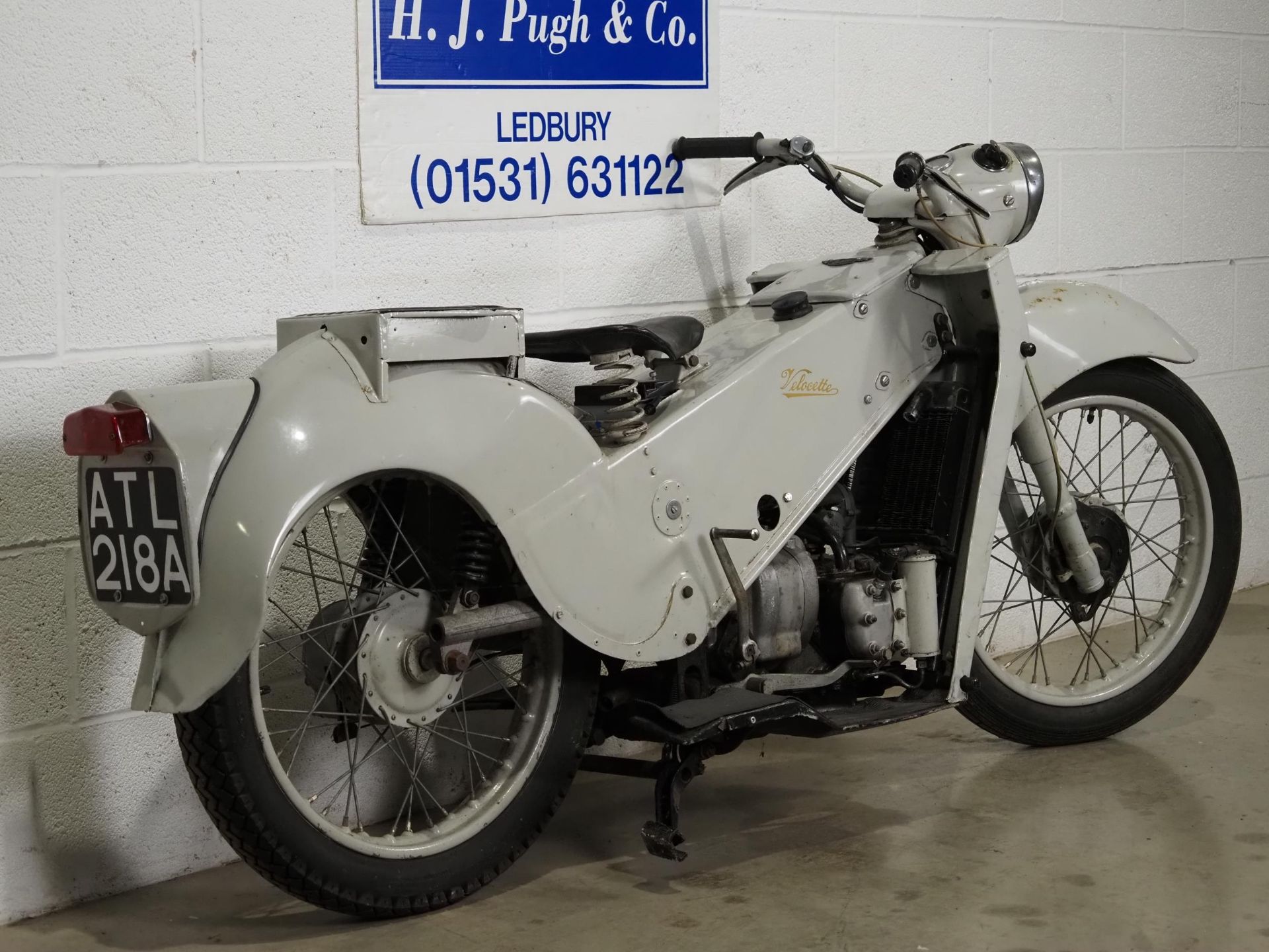 Velocette LE Mk3 motorcycle. 1963. 200cc Engine turns over. Reg. ATL 218A. V5. - Image 3 of 6