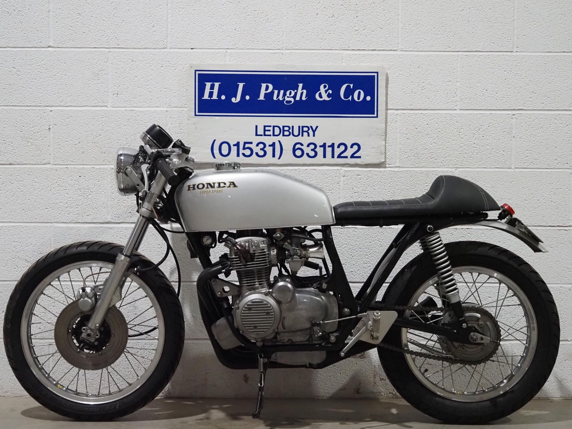 Honda CB350 Four cafe racer. 1974. 350cc. Frame No. CB350F2006462 Engine No. CB350FE2006463 Runs and - Image 6 of 6