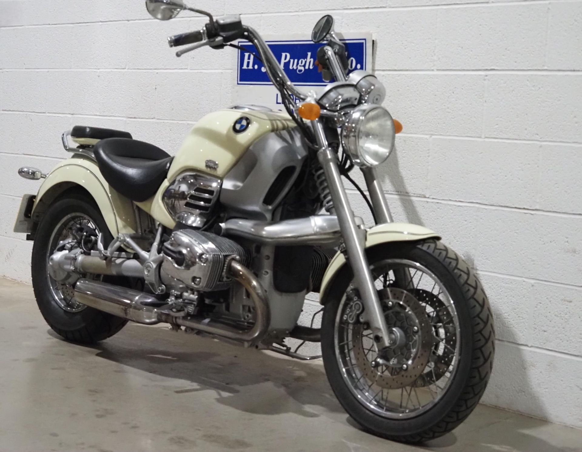 BMW R1200 motorcycle. 1998. 1170cc. Runs and rides. Selling due to old age. Comes with MOT test - Image 2 of 6