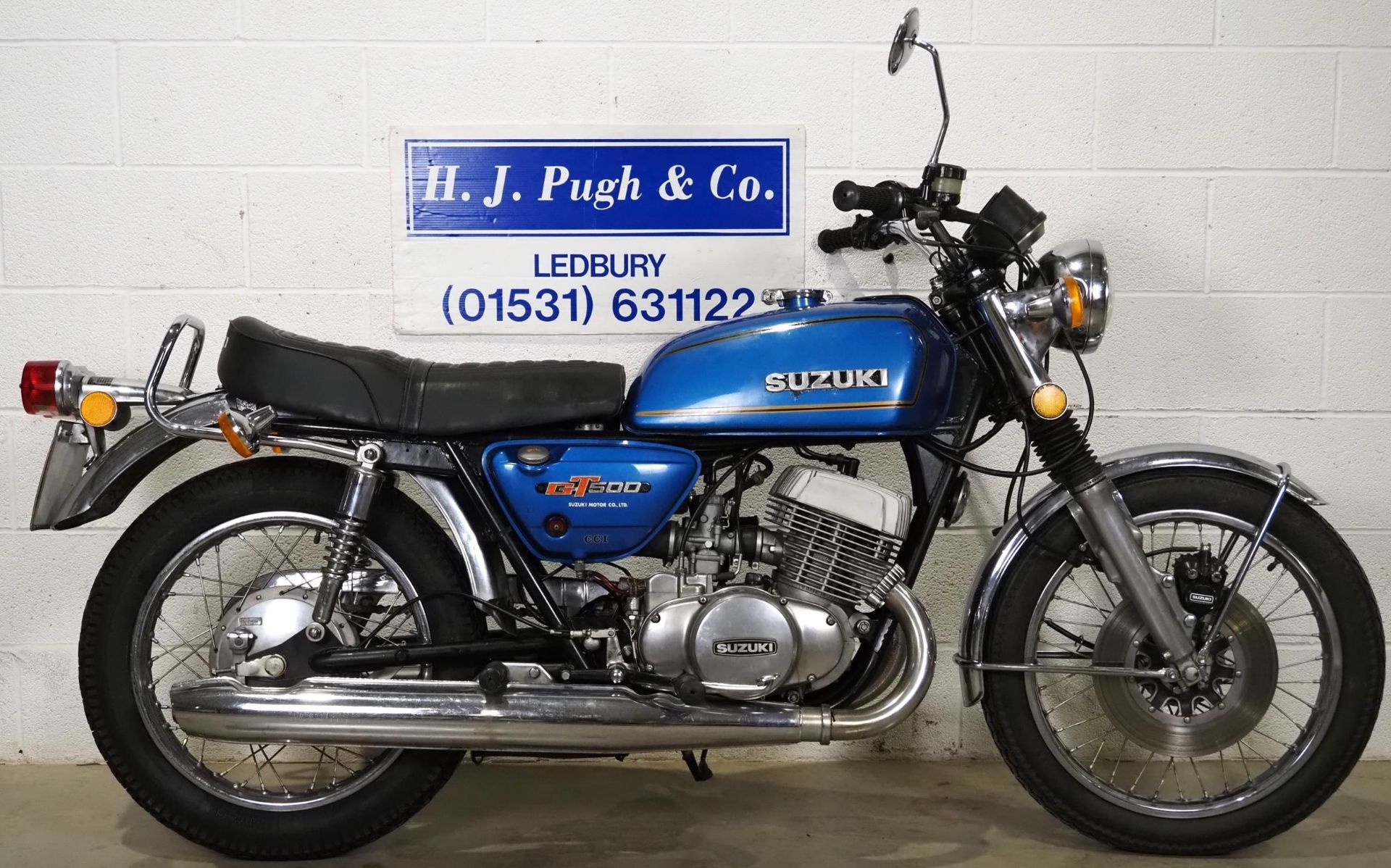 Suzuki GT500 motorcycle. 1976. 493cc. Frame No.100193 Engine No. 100445 UK supplied bike. Runs and - Image 2 of 7