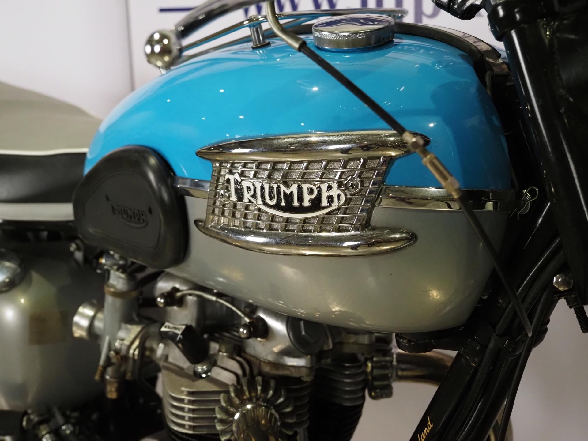 Triumph Bonneville T120 motorcycle. 1961. 650cc Frame No. D11903 Engine No. D11903 Runs and rides - Image 6 of 10