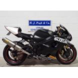 Suzuki GSXR 750 K5 motorcycle. 2005. 749cc Runs and rides. Track bike with Shorty levers, K & N