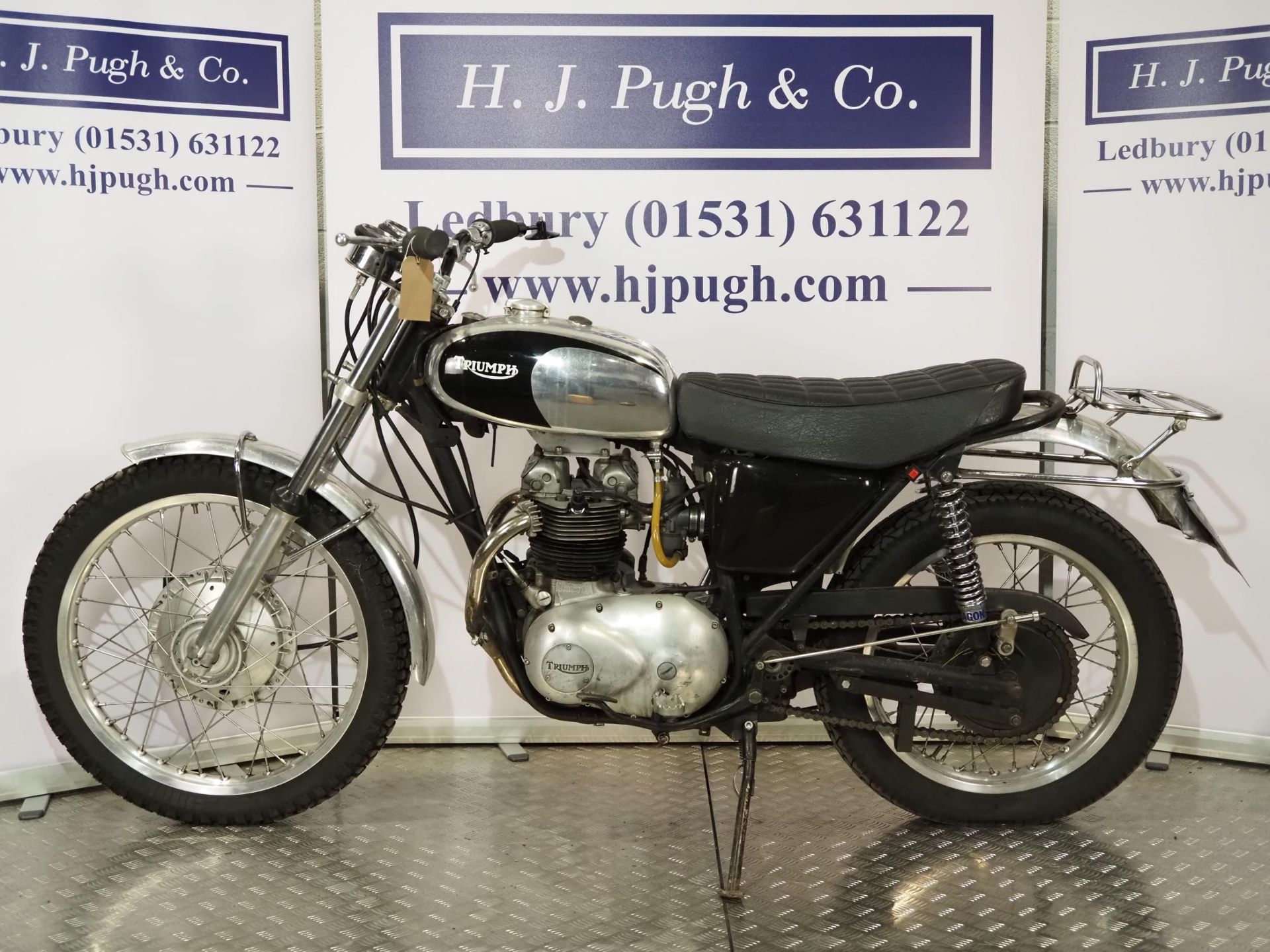 Triumph TR5T Trophy Trail motorcycle. 1972. 500cc Frame No. TR5T PH20013 Engine No. TR5T PH20013 - Image 6 of 6