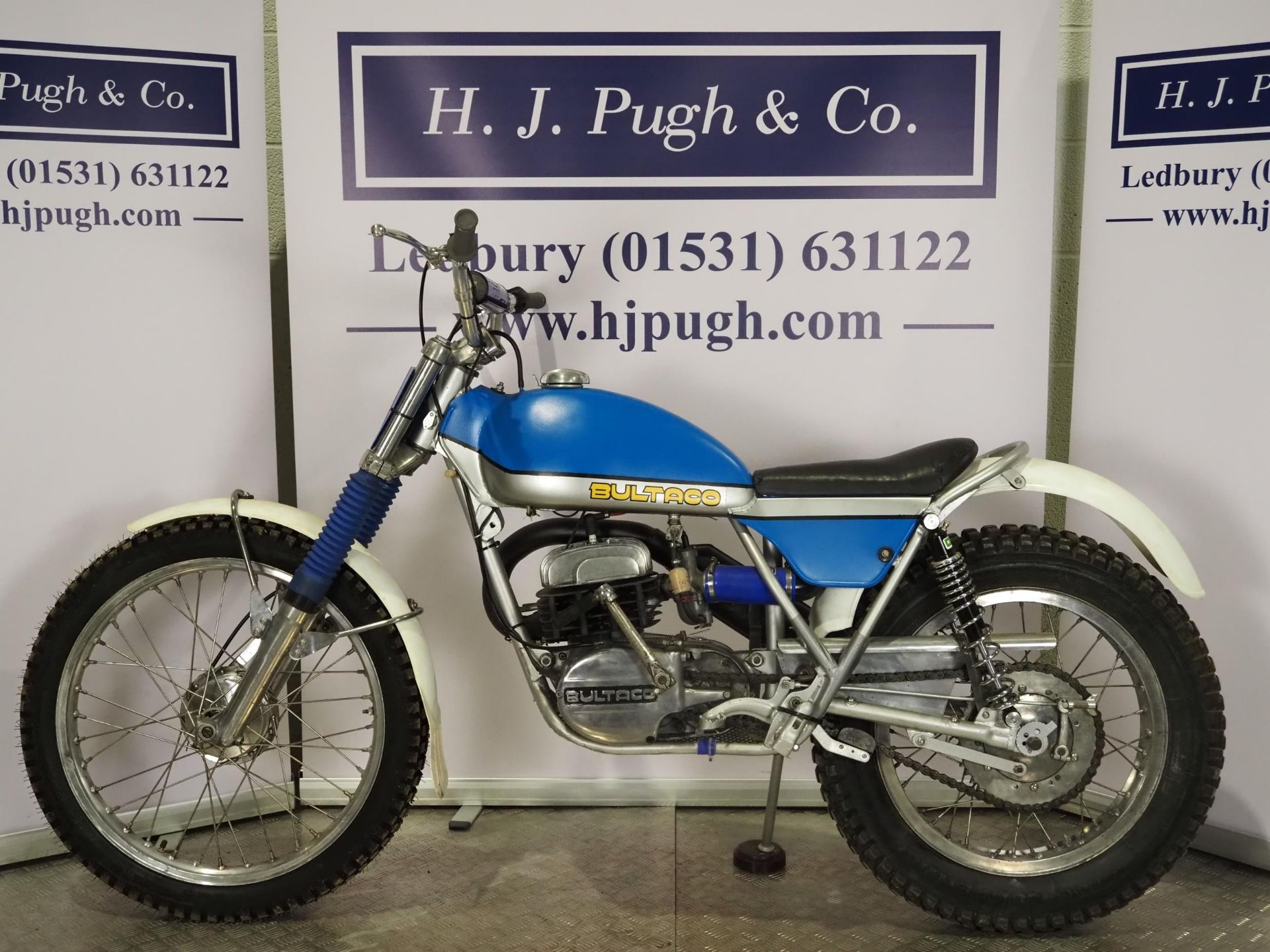 Bultaco Sherpa trials motorcycle. 1973. 350cc Frame No. B-9203028 Engine No. M-9203029 Runs and - Image 7 of 7