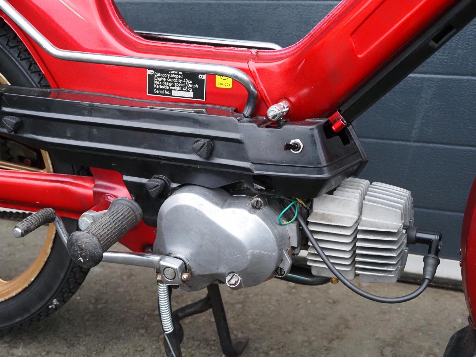 Puch moped. 49cc. 1983. Frame No. 4319738 Engine No. 4319738 Runs and rides. Needs light - Bild 4 aus 7