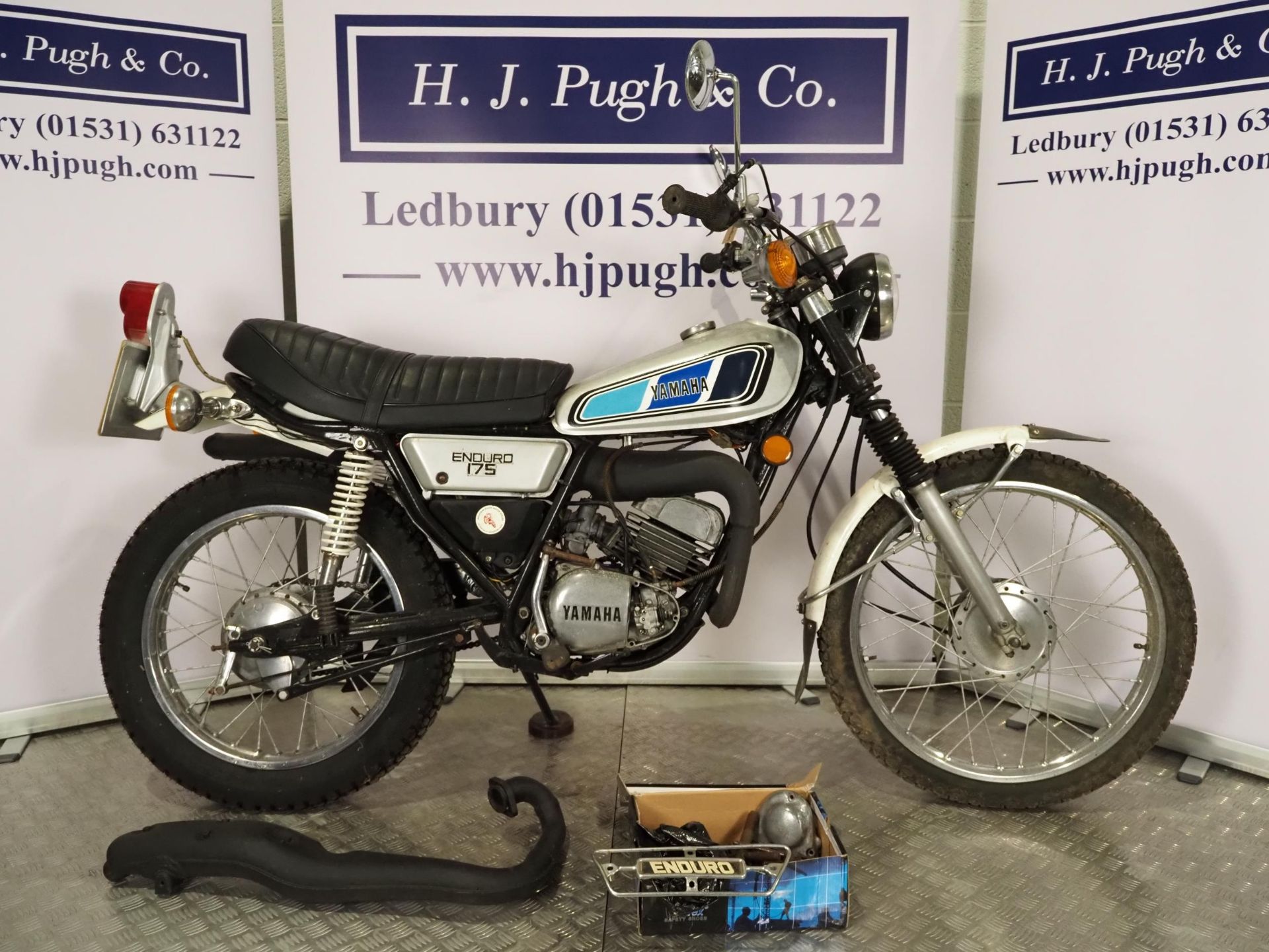 Yamaha Enduro 175 trail bike project. 1977. 171cc Frame No. 102031 Engine No. 102031 Engine turns