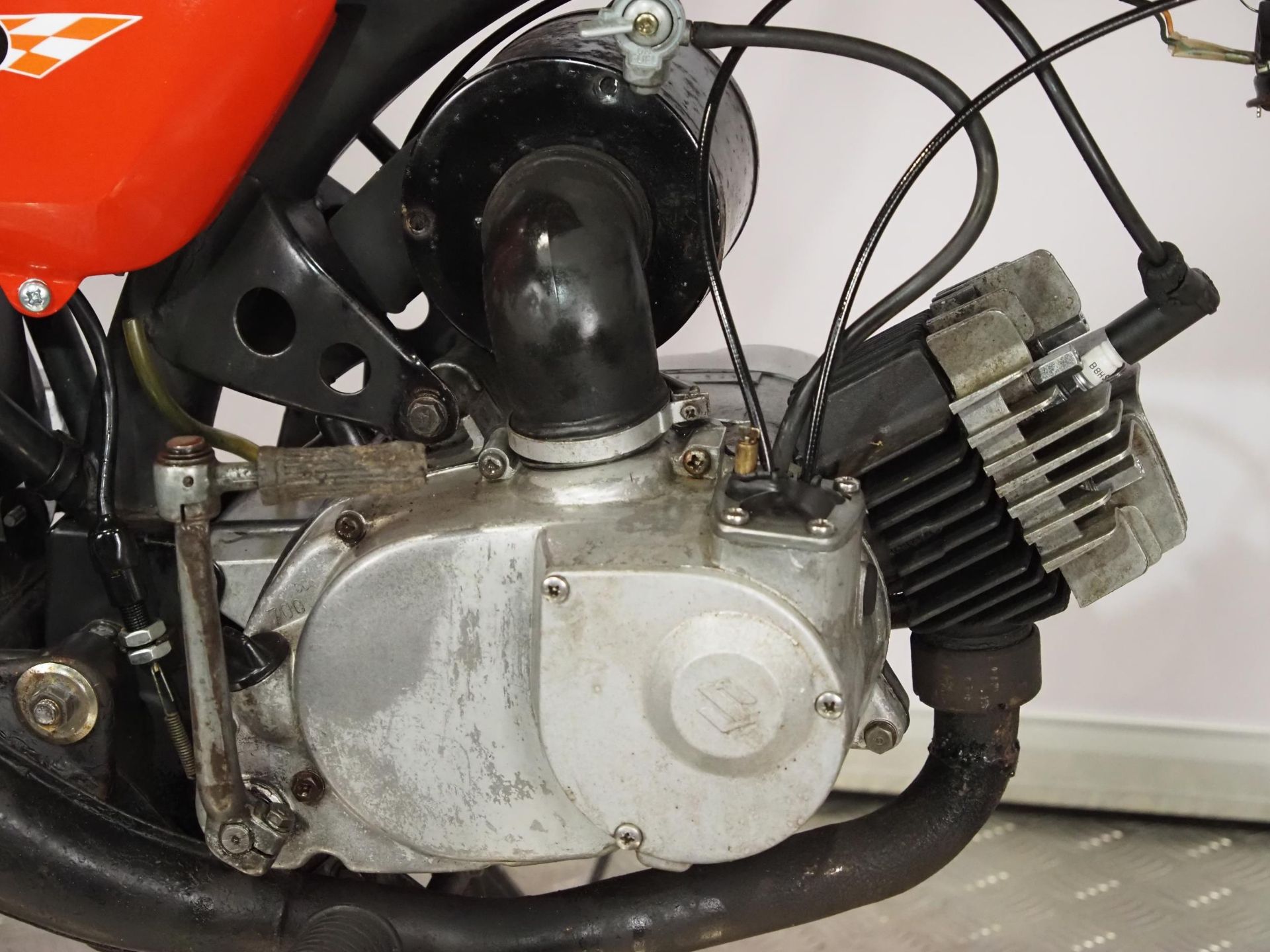 Suzuki TS50 motorcycle. 1971. 49cc. Frame No. TS50-16886 Engine number does not match V5. Runs and - Image 5 of 7