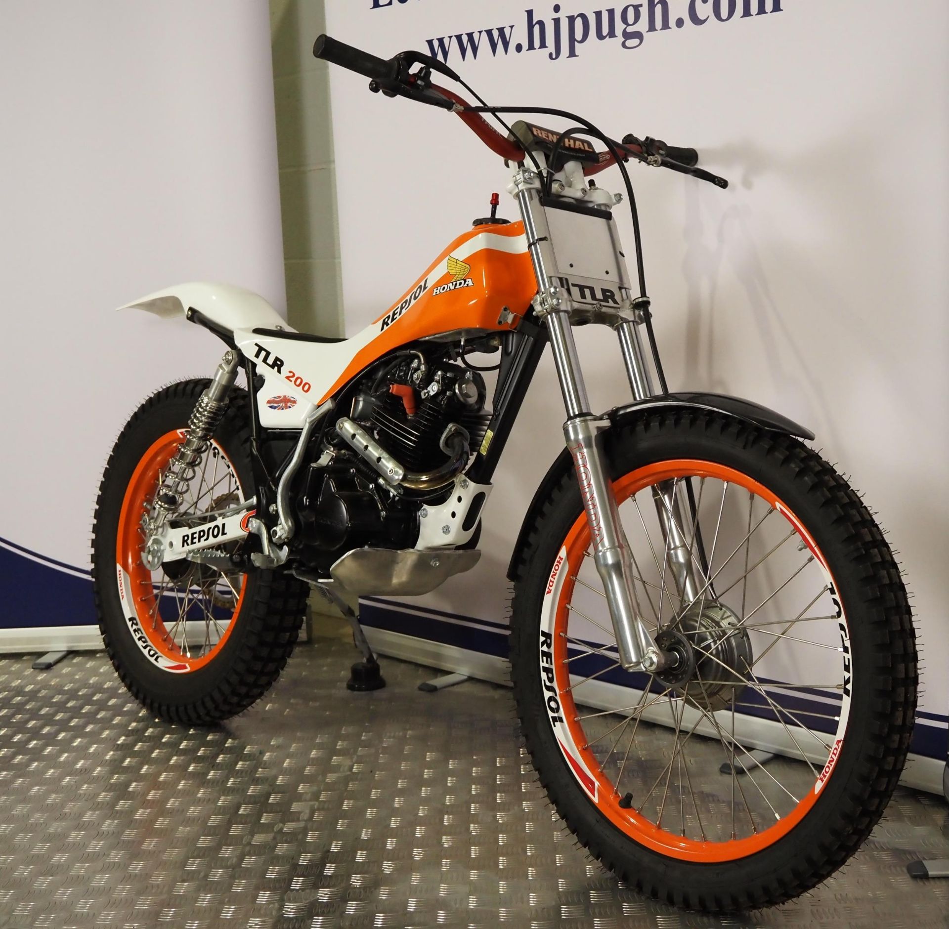 Honda TLR 200 trails bike. Frame No. MD09-1016700 Engine No. MD09E-1016776 Runs and rides but will - Bild 2 aus 7