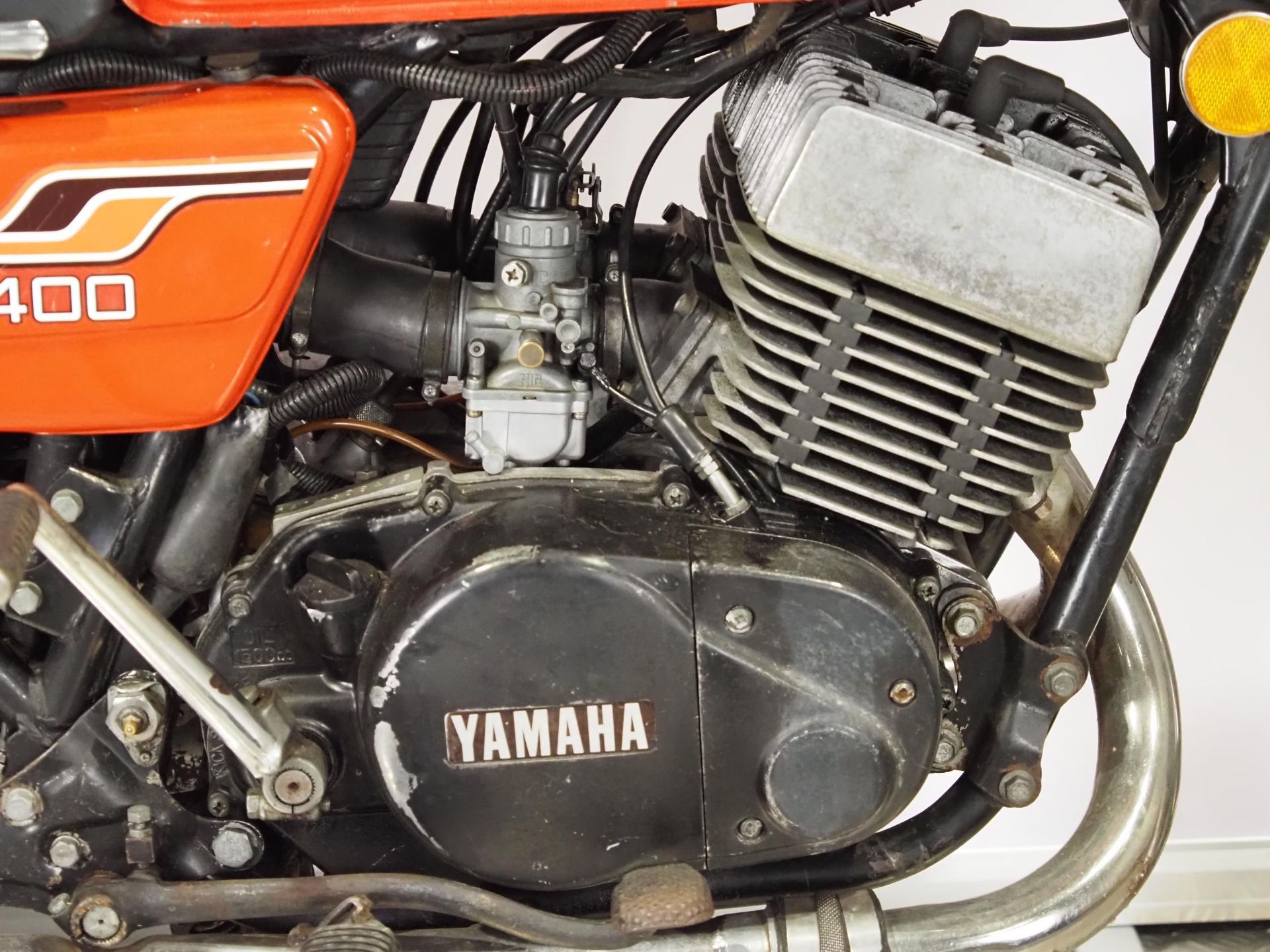 Yamaha RD400 motorcycle. 1976. 399cc. Frame No. 1A1008827 Engine No. 1A1-308468 Runs and rides. - Image 4 of 6