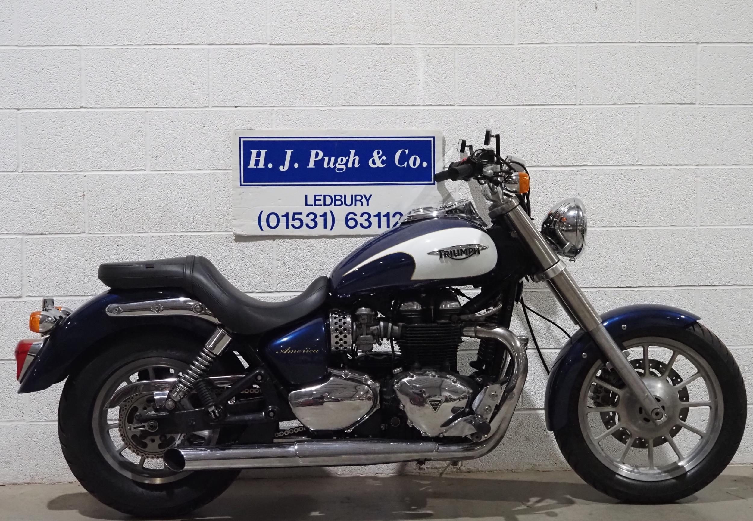 Triumph Bonneville America 865 motorcycle. 2009. 865cc. Runs and rides. MOT until 23.04.25. Has