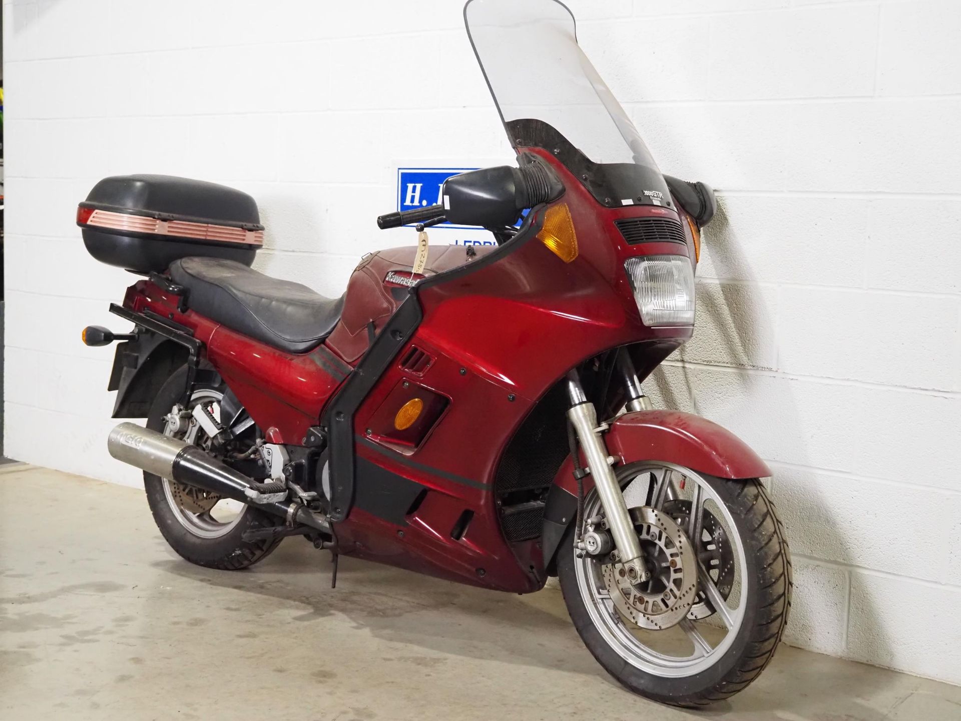 Kawasaki ZG 1000A1 motorcycle. 1986. 997cc. Has been stored for some time so will need - Image 2 of 5