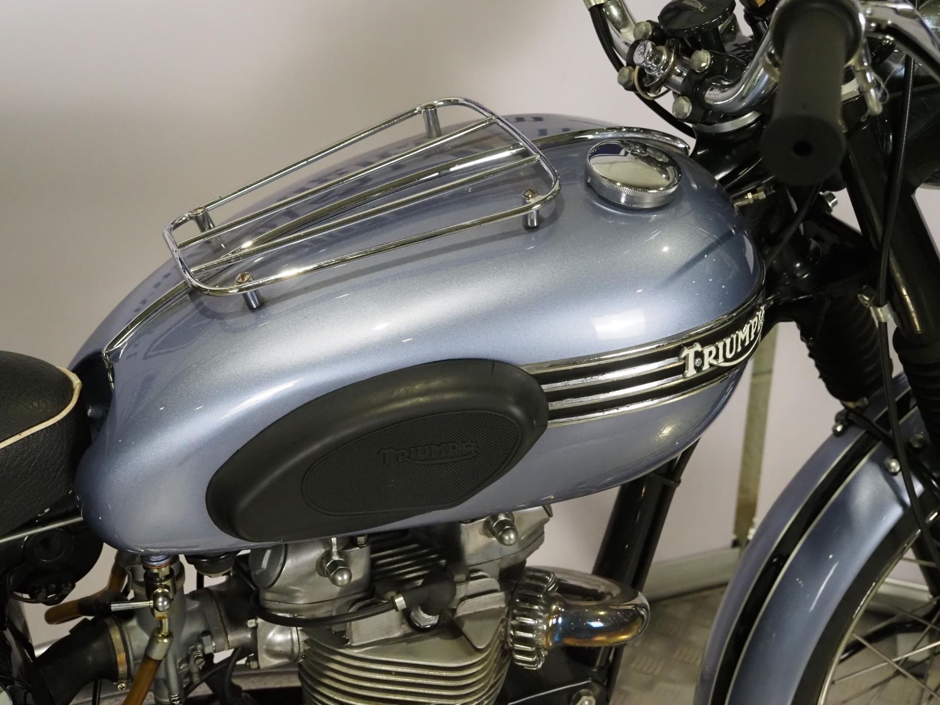 Triumph TR6 Trophy motorcycle. 1956. 650cc Frame No. 81764 Engine No. TR6 81764 Engine turns over - Image 6 of 9