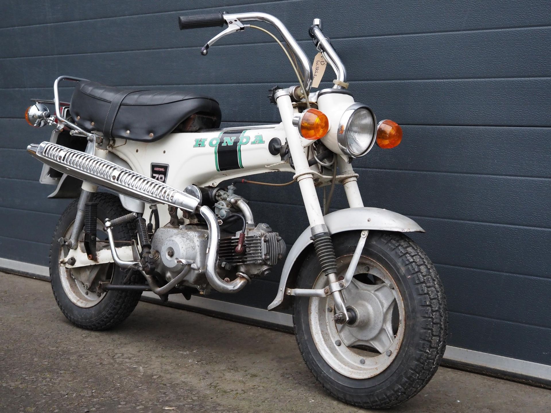 Honda ST70 motorcycle. 72cc. 1972. Frame No. 138500 Engine No. 117852 Runs and rides. Needs light - Image 2 of 6